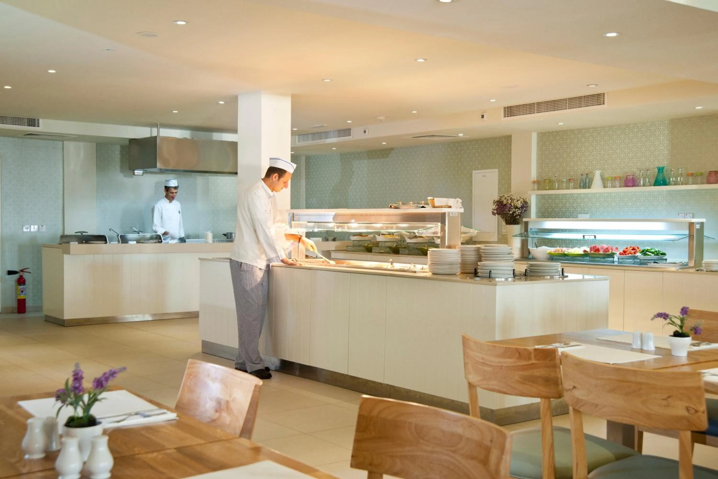 Restaurant/places to eat in Pernera Beach Hotel