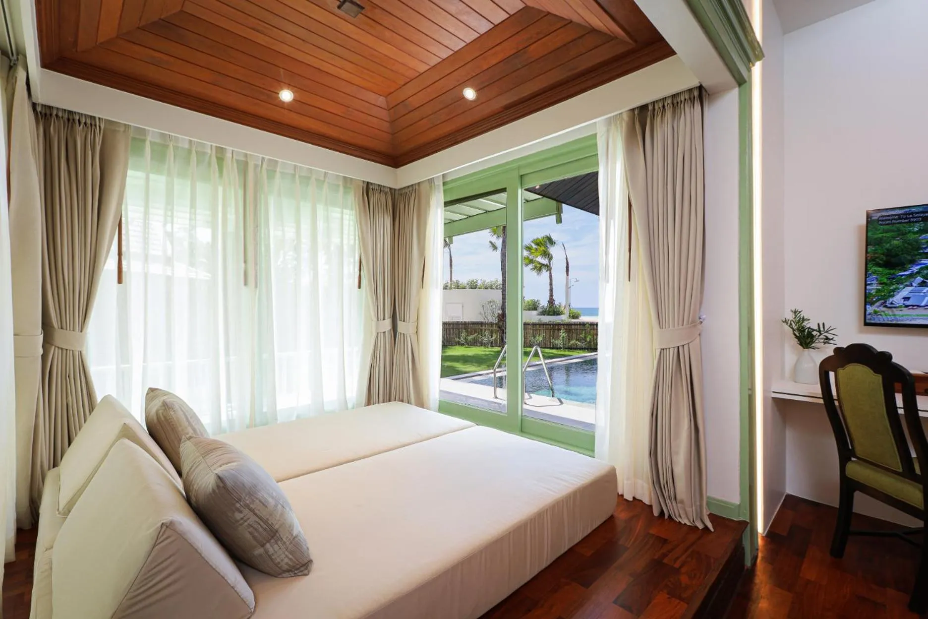 View (from property/room), Bed in La Solaya Khao Lak