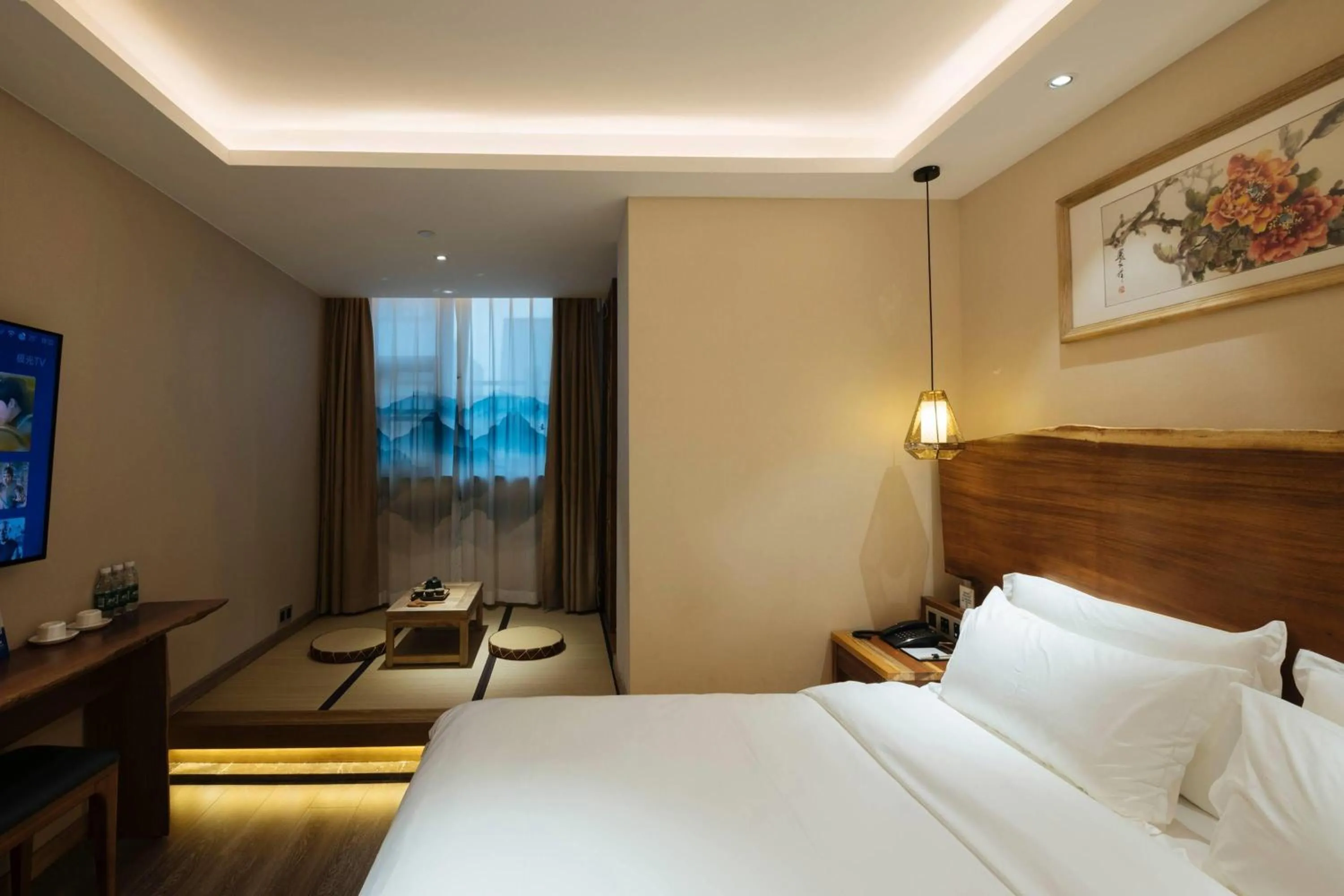 Photo of the whole room, Bed in Days Hotel by Wyndham Chengdu Renmin South Road