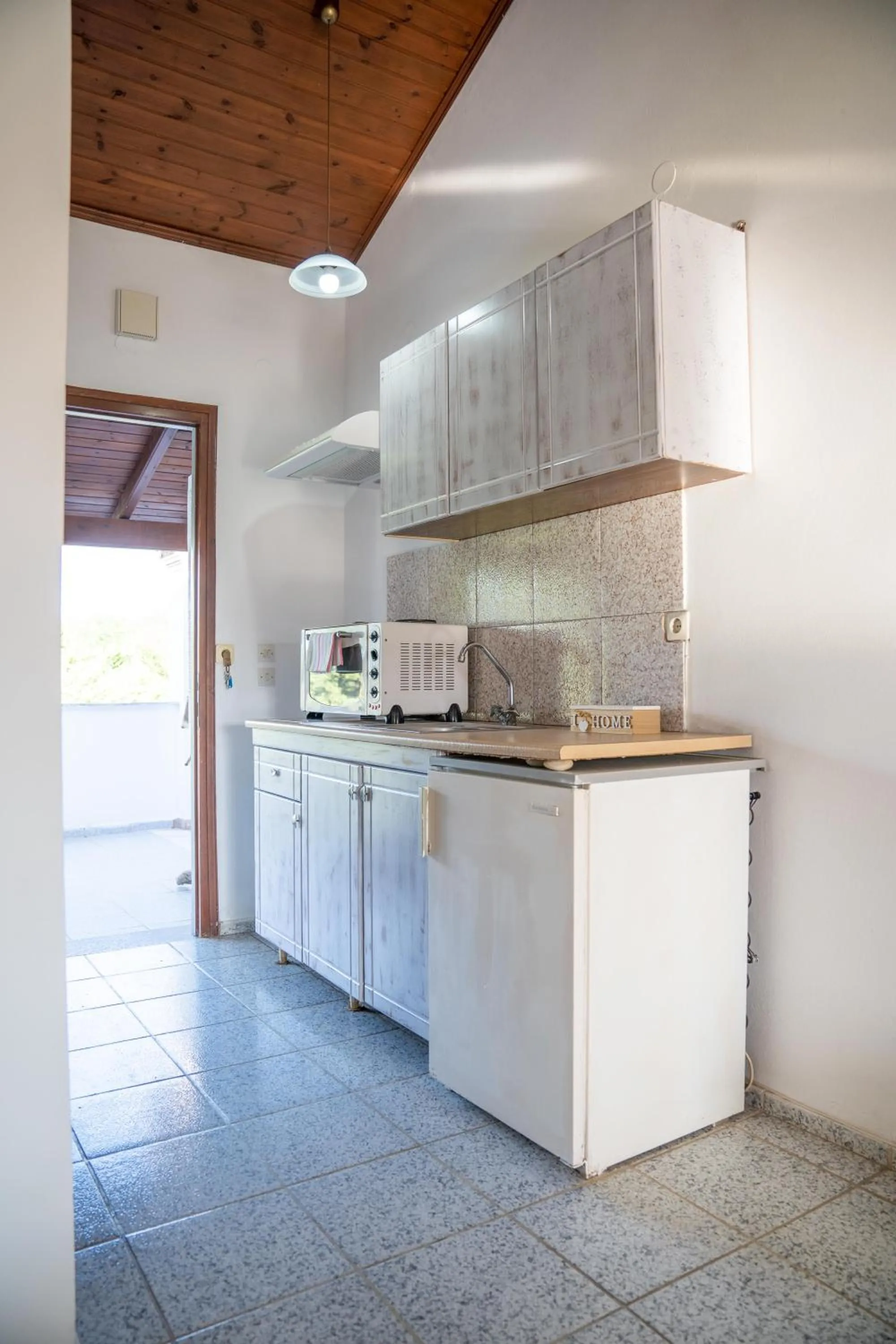 Kitchen or kitchenette in Villa Del Sol Corfu