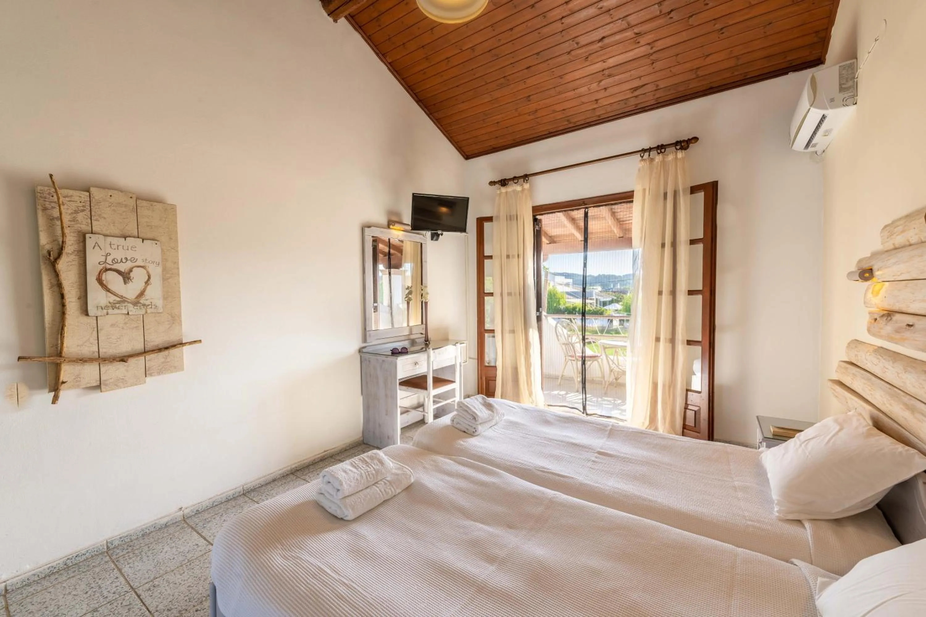 Bed in Villa Del Sol Corfu