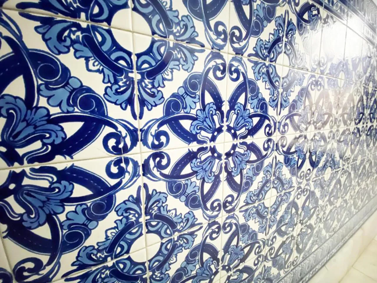 Decorative detail in The Postcard Lisbon