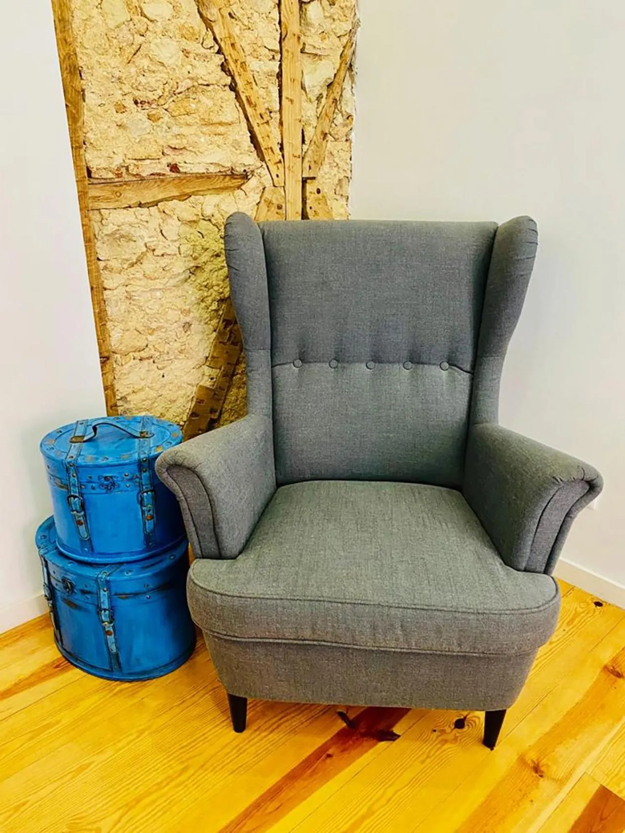 Decorative detail in The Postcard Lisbon