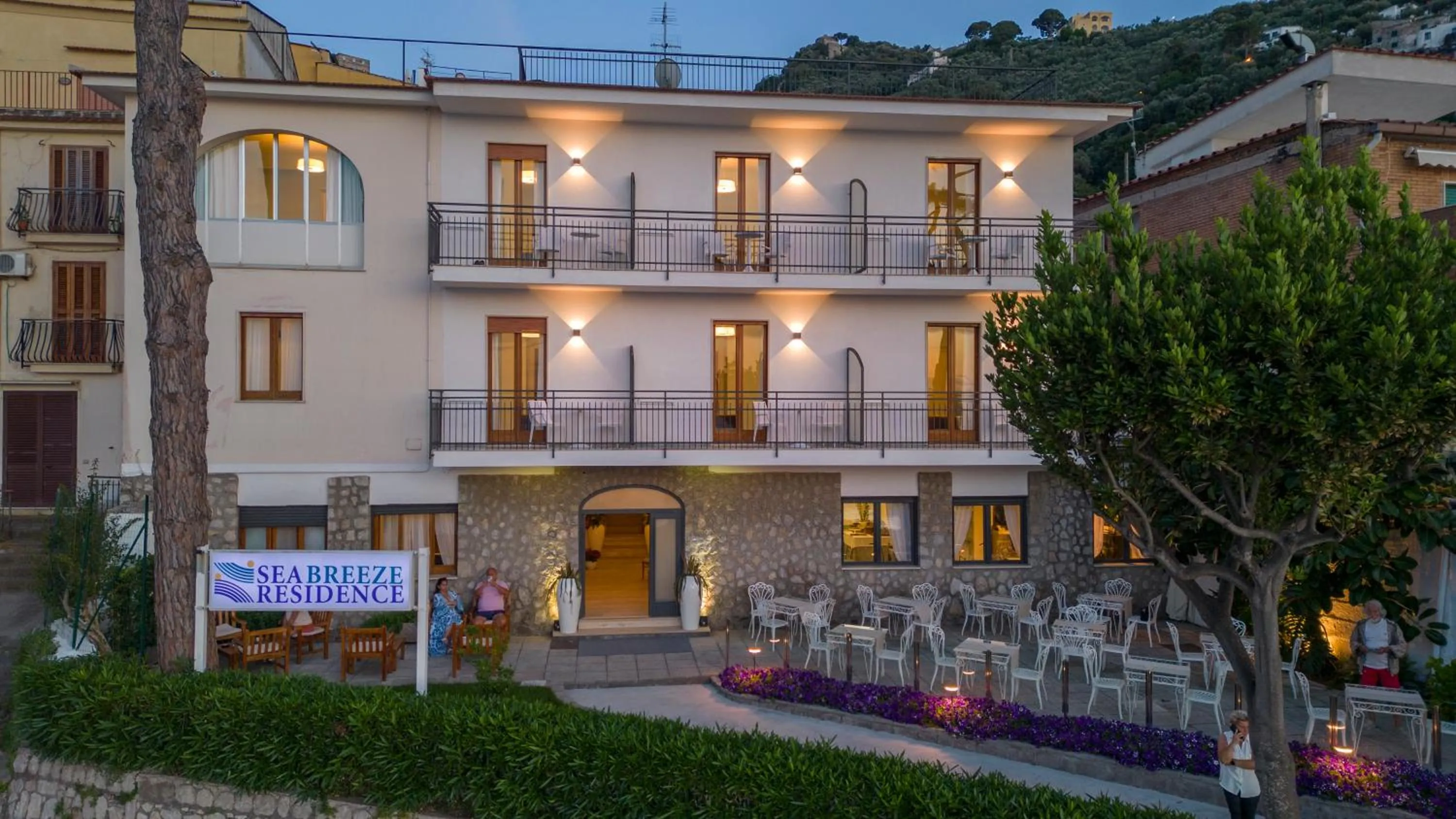 Property building in Sea Breeze Residence