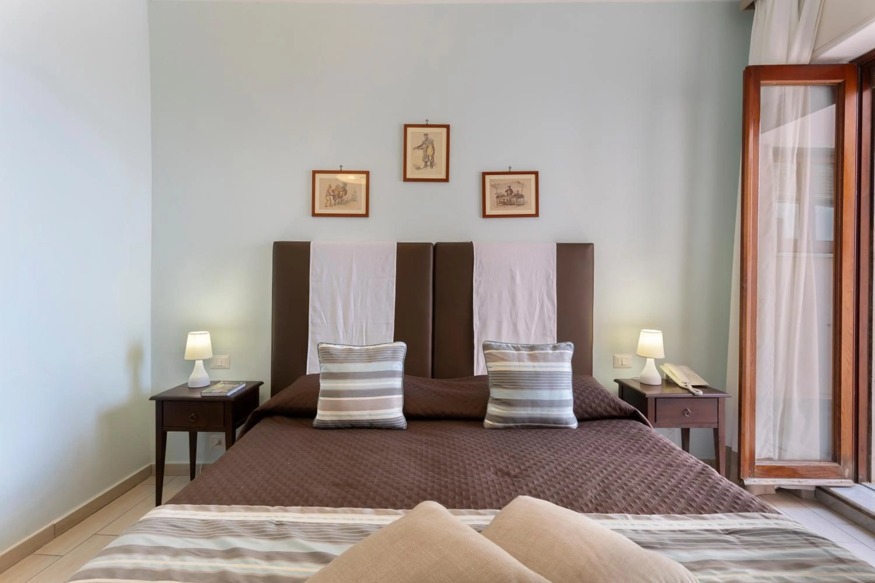 Bed in Sea Breeze Residence