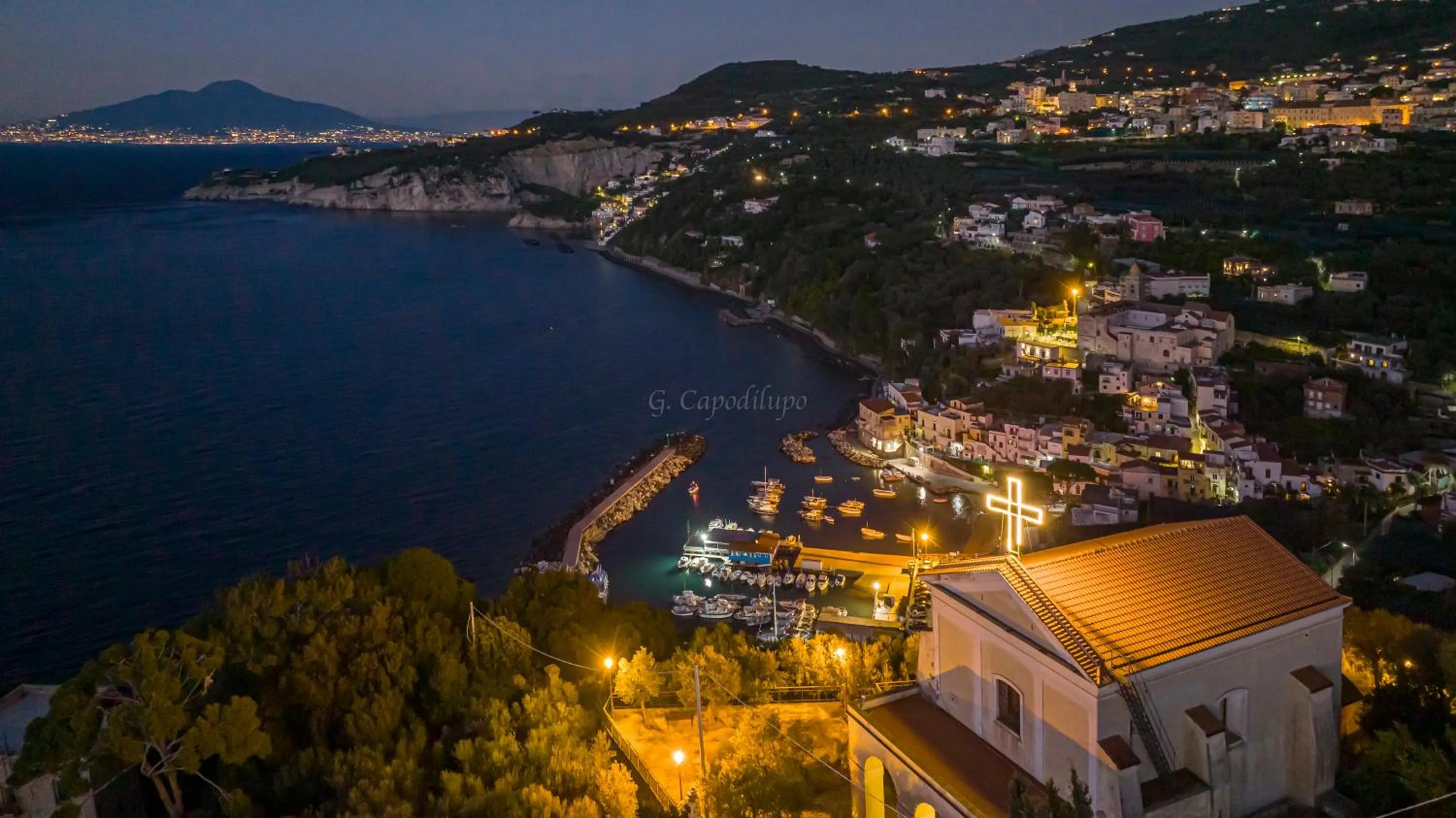 Night in Sea Breeze Residence