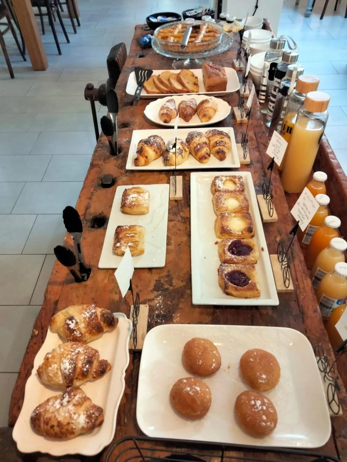 Breakfast in Ventitrémarzo Guest House