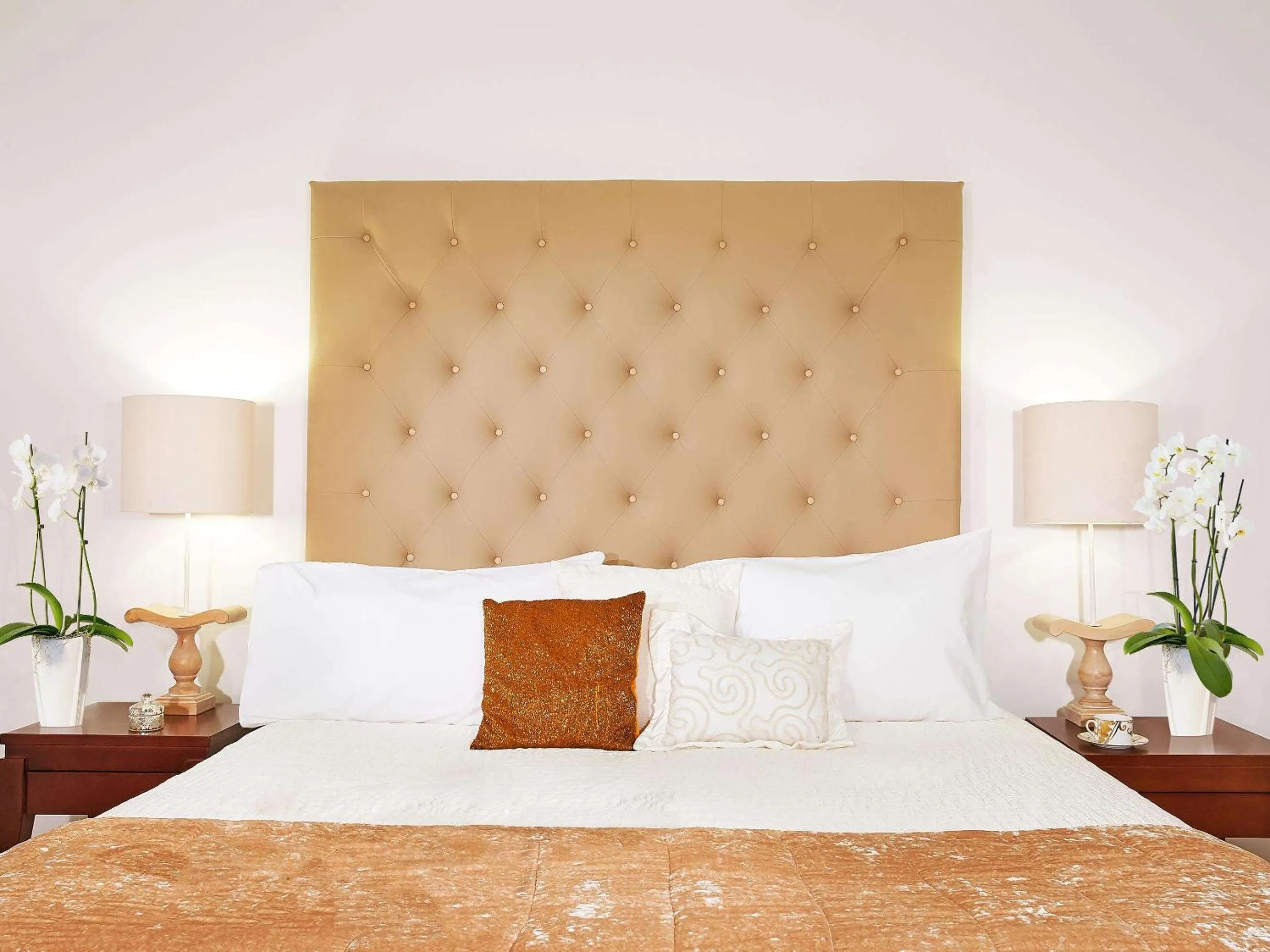 Bedroom, Bed in Grand Leoniki Residence by Grecotel