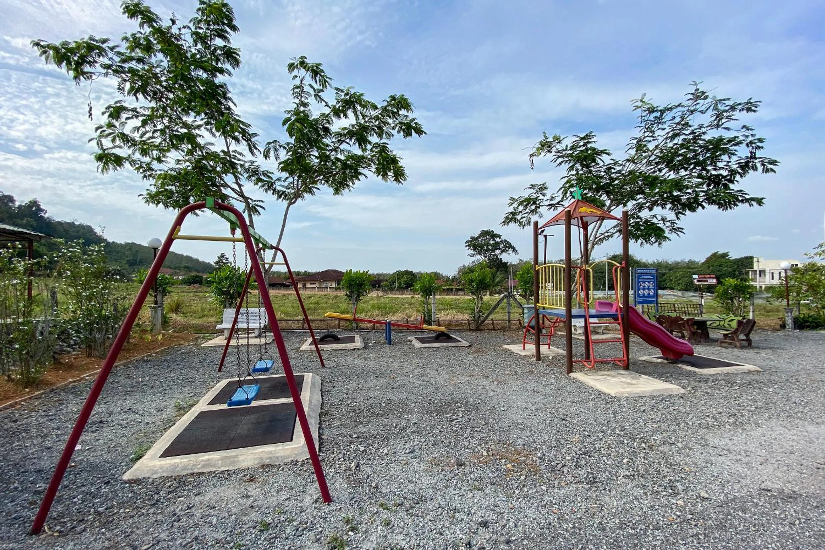 Children play ground in Capital O 90168 Serambi Pelangi Chalet