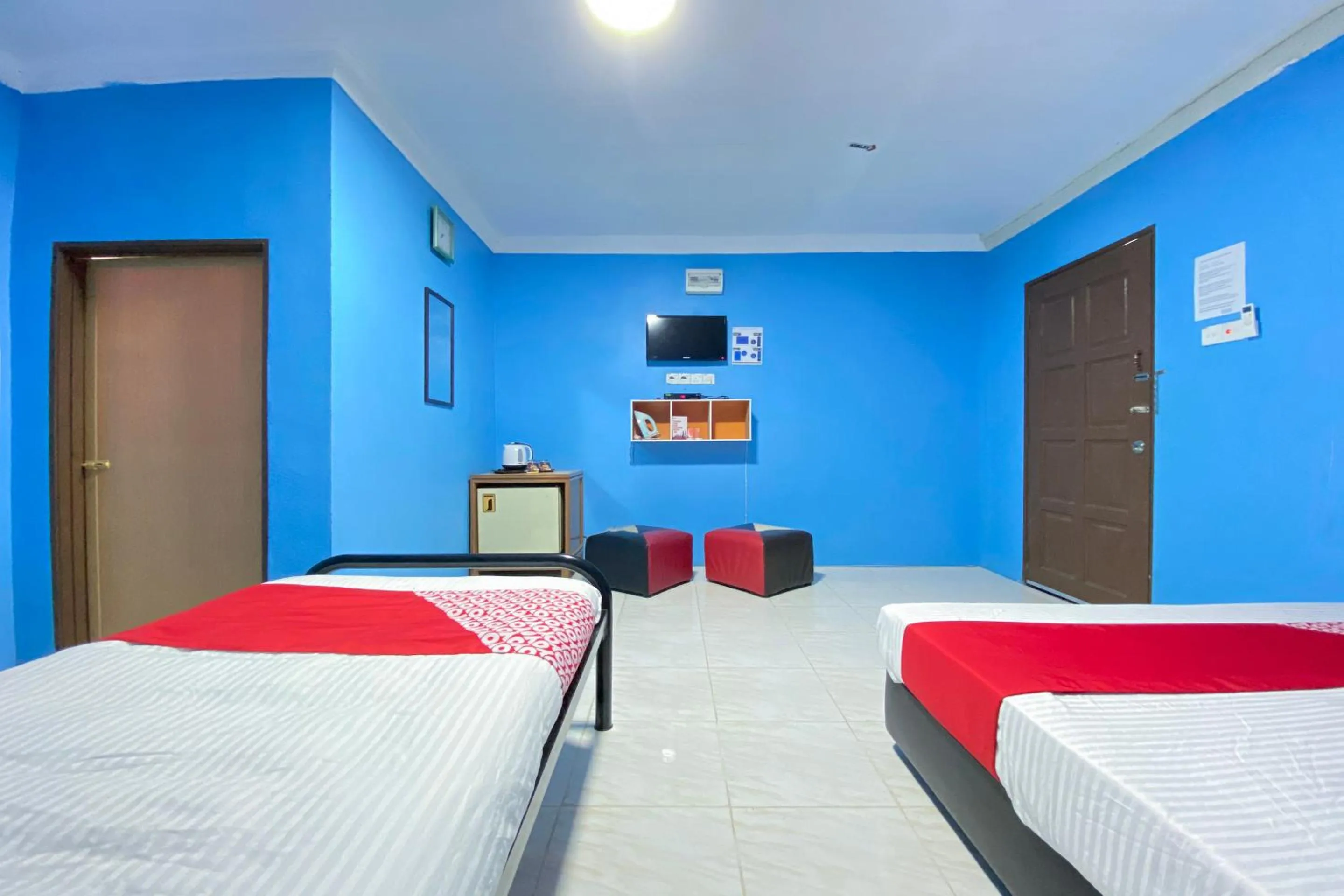 Bedroom, Bed in Capital O 90168 Serambi Pelangi Chalet