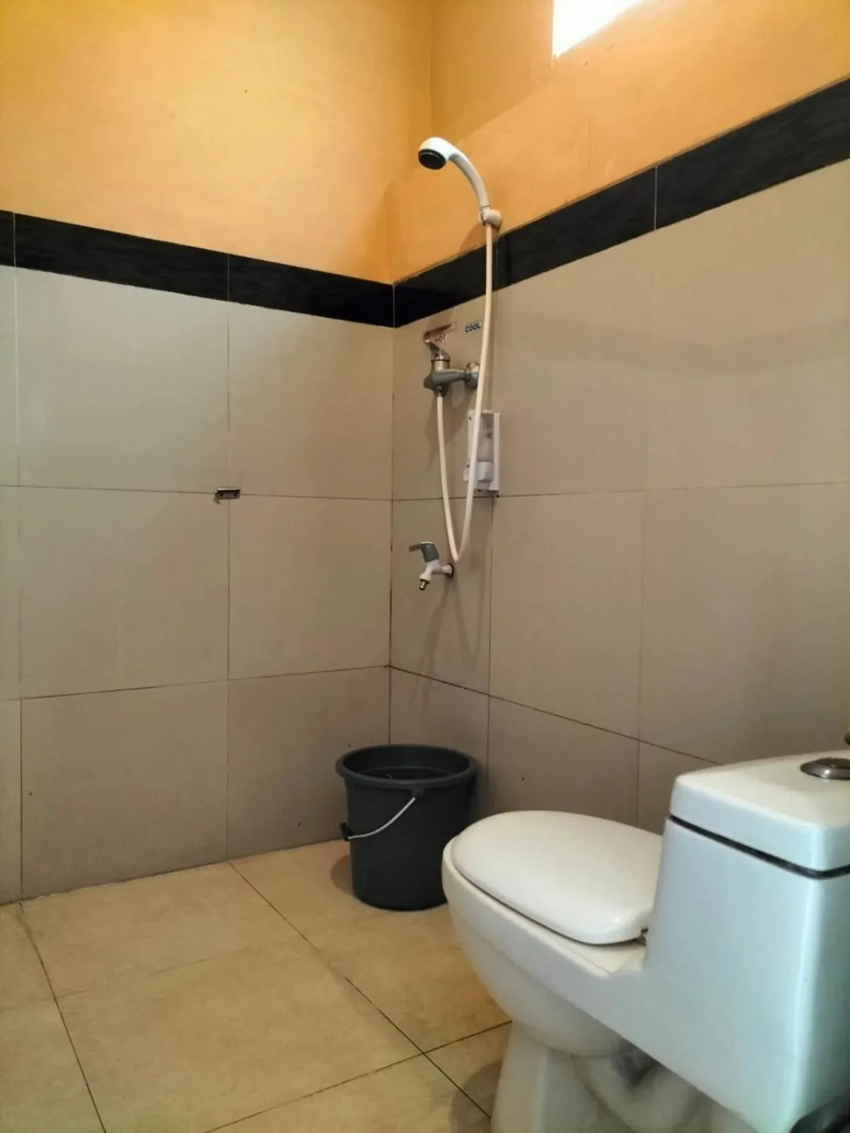 Toilet in Nur Alam Hotel Lembang