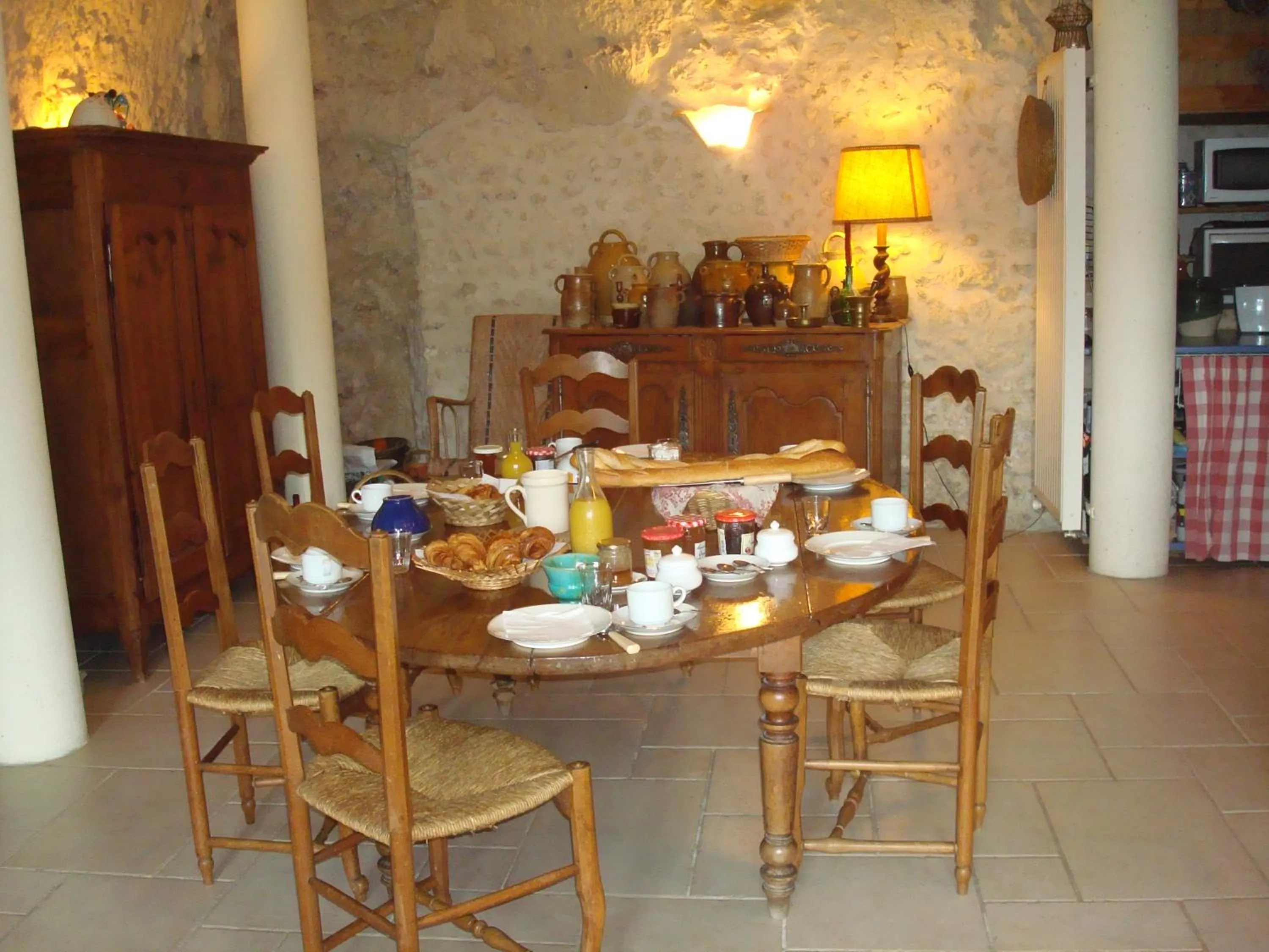 Breakfast in La Tonnelle de Vouvray