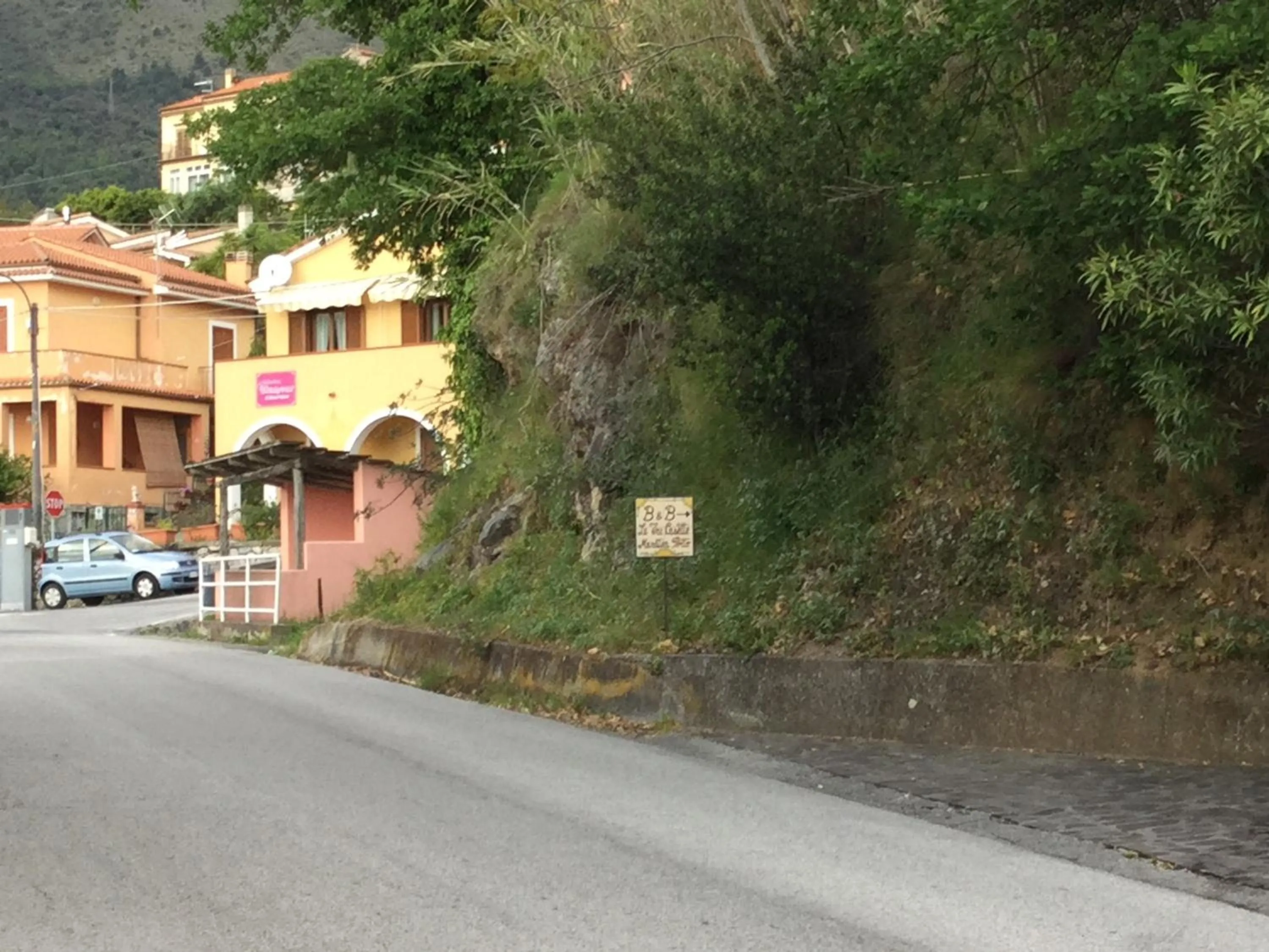 Property logo or sign in B&B Le Tre Casette