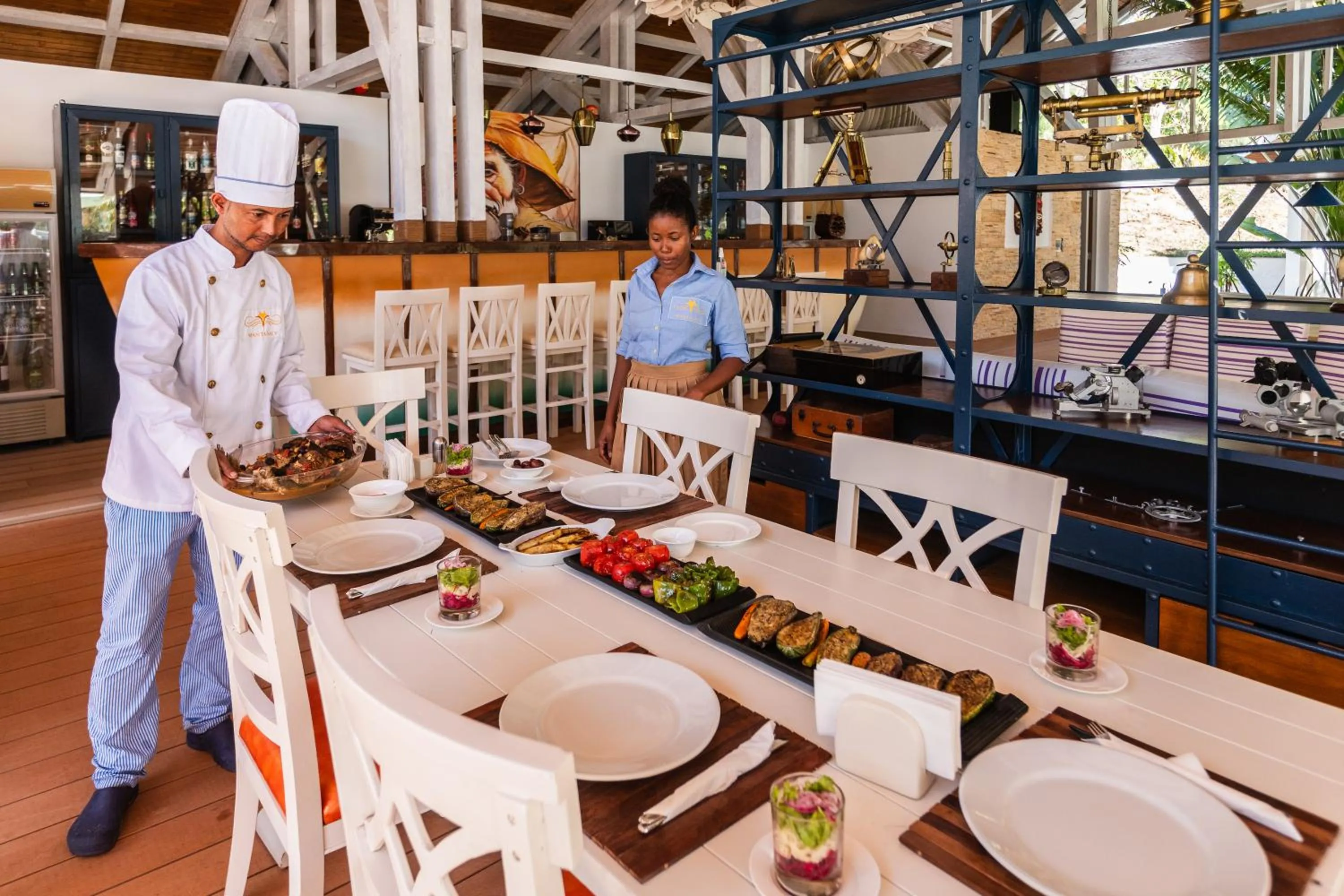 Restaurant/places to eat in Mantasaly Resort