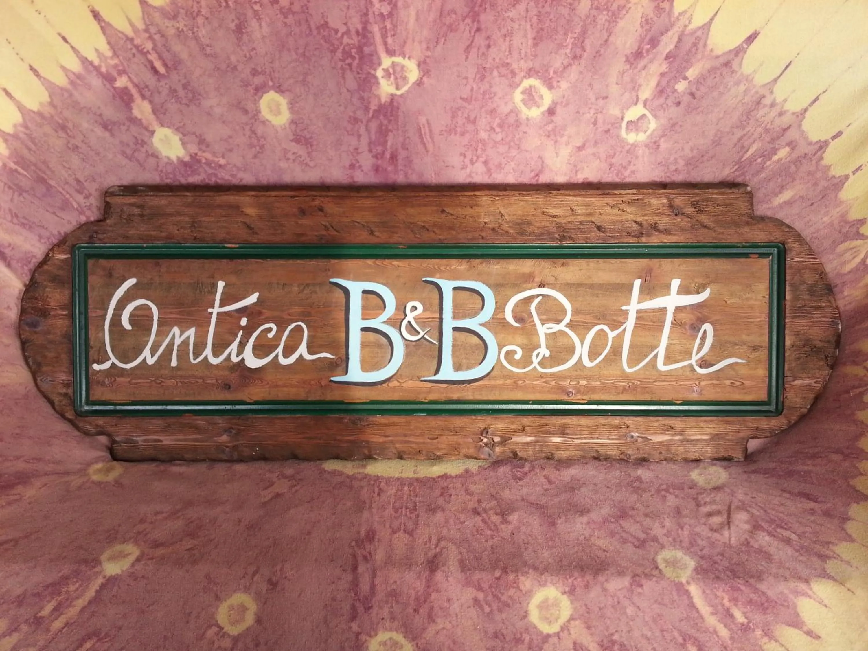 Property logo or sign in B&B Antica Botte Sassari