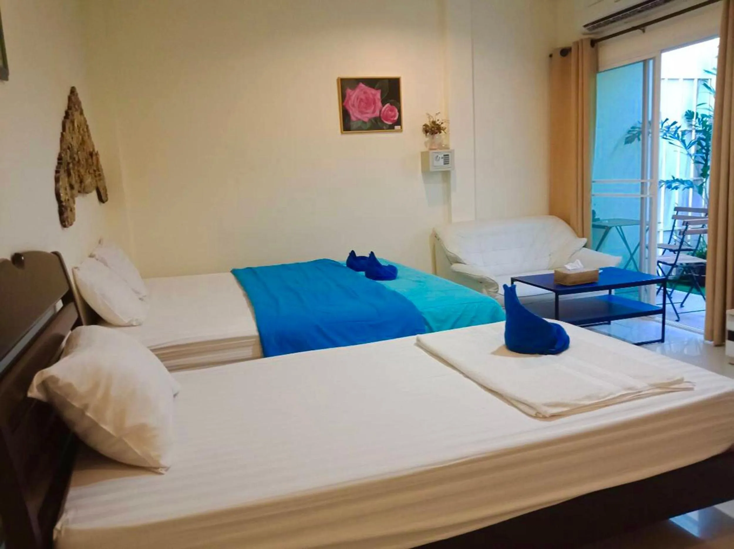 Bedroom, Bed in Lotus Suite Hua Hin