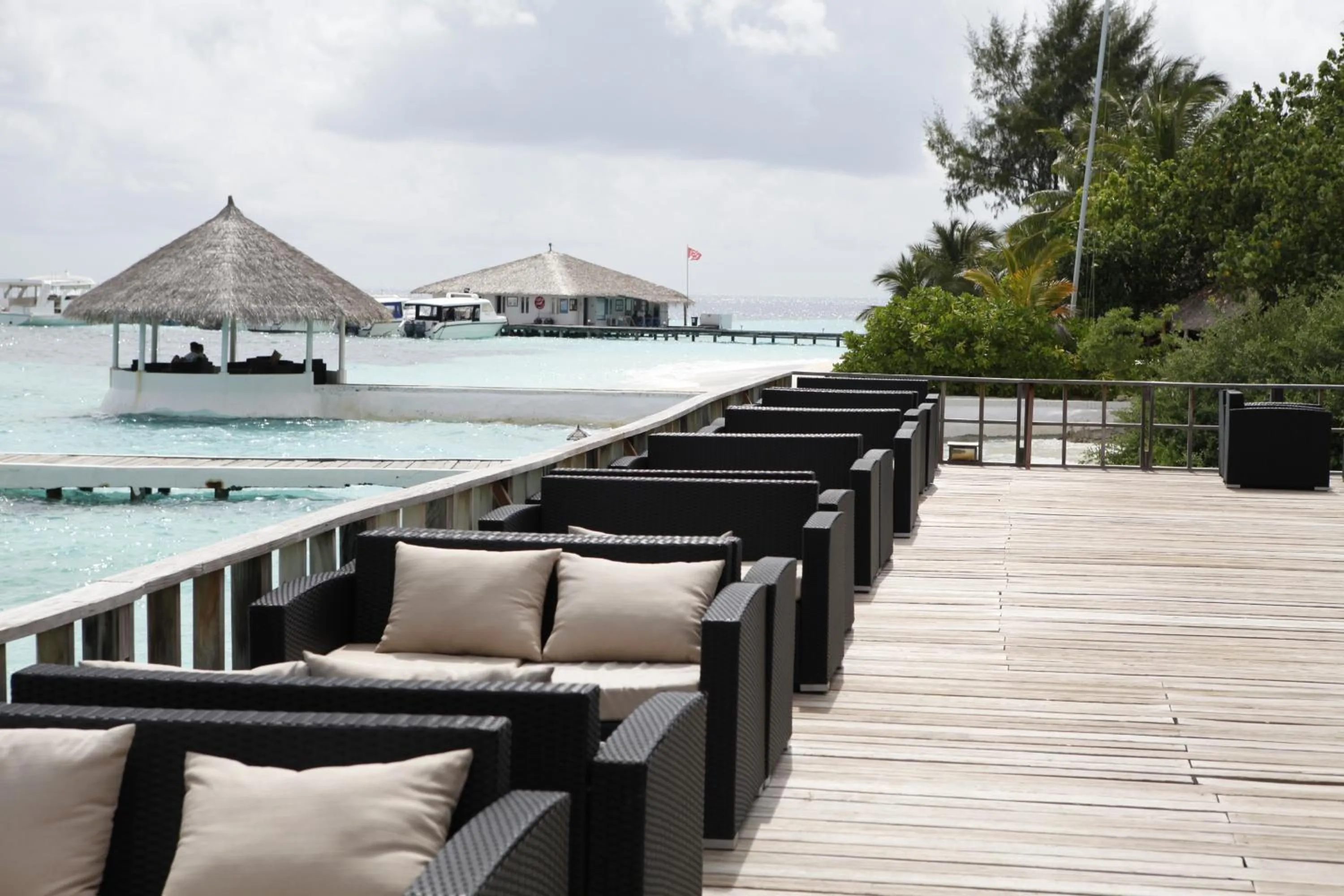 Property building in Eriyadu Island Resort