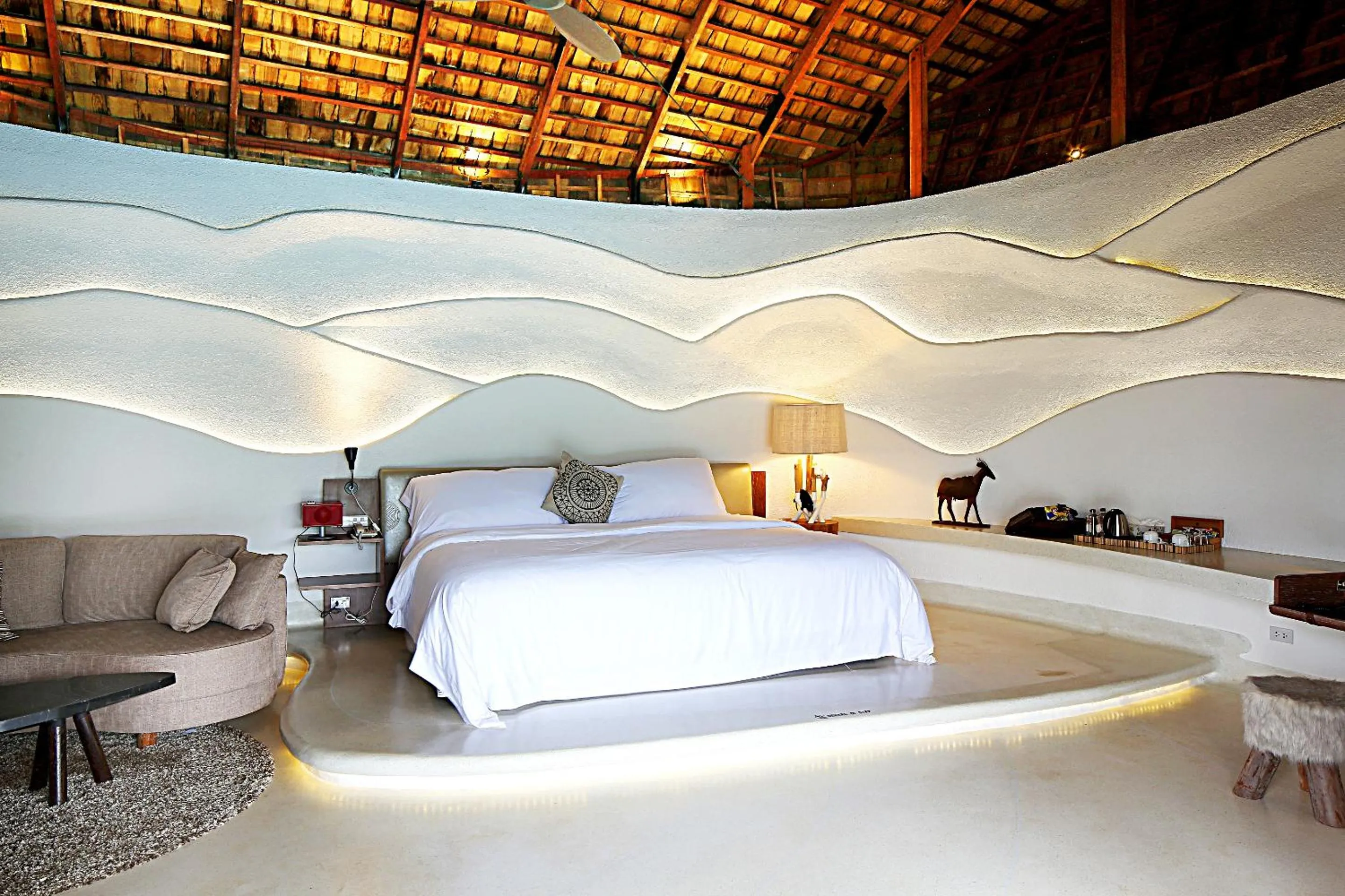Bed in Boribot Pool Resort