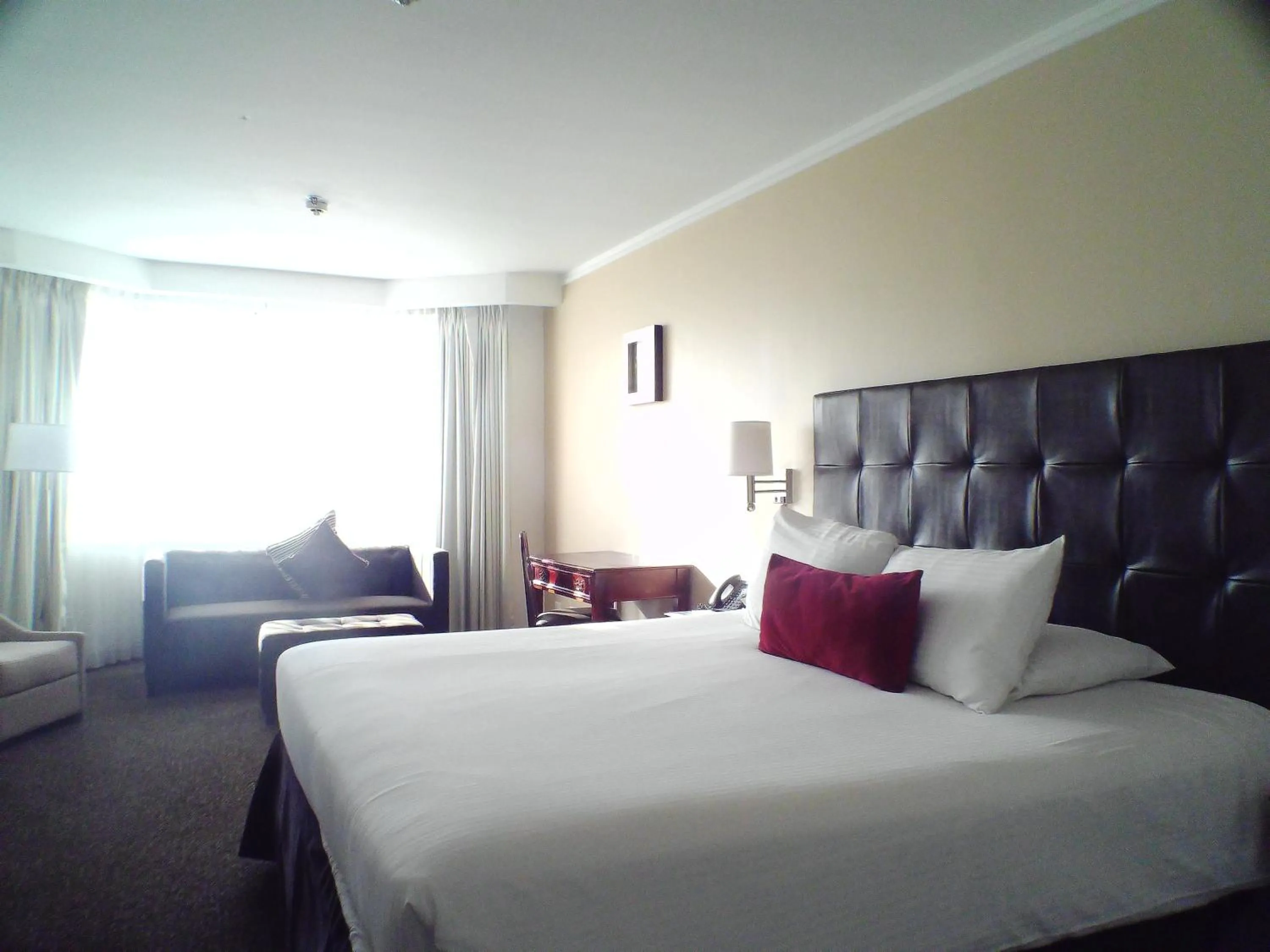 Bed in Taormina Hotel y Casino