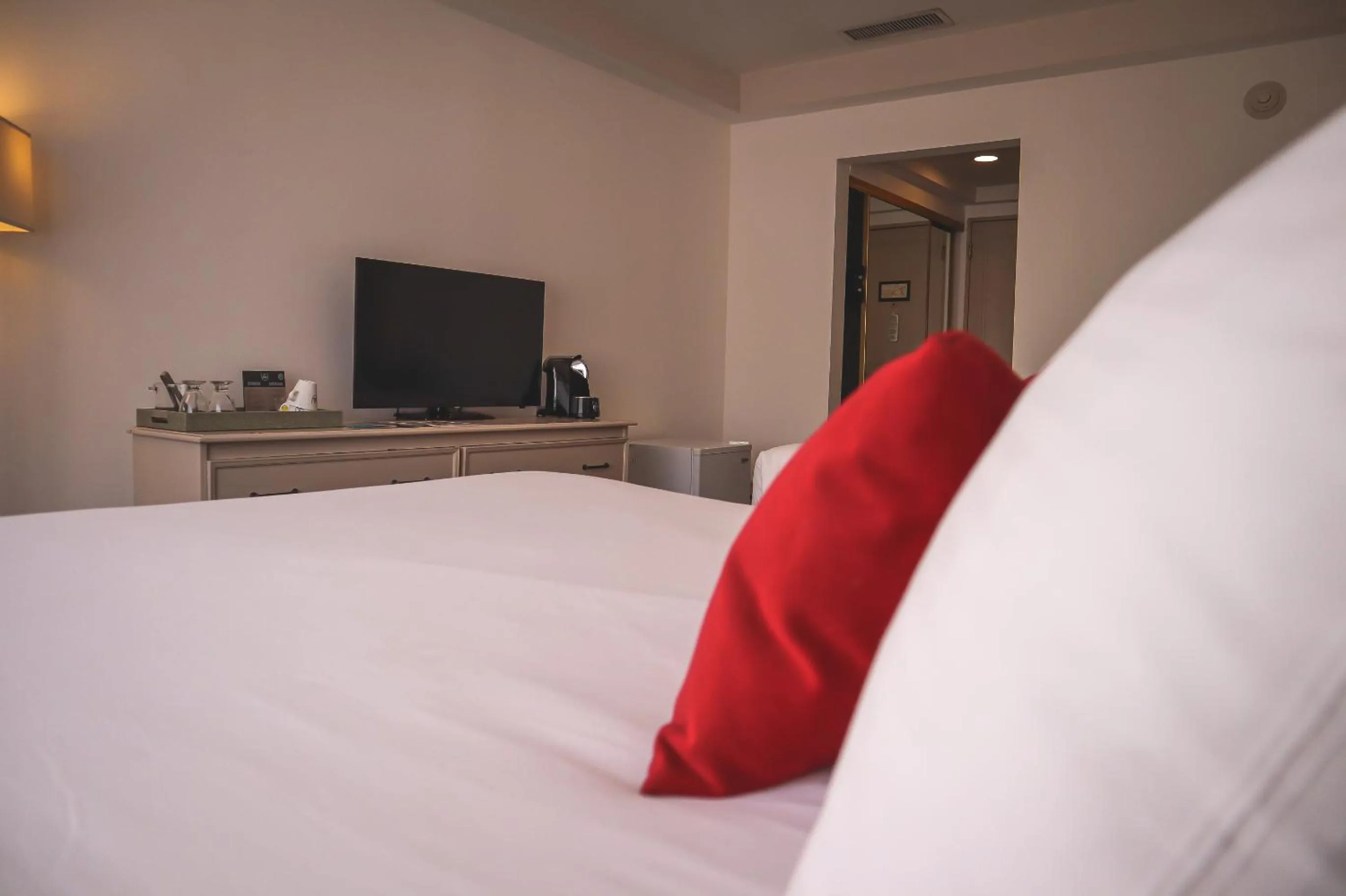 Bed in Taormina Hotel y Casino