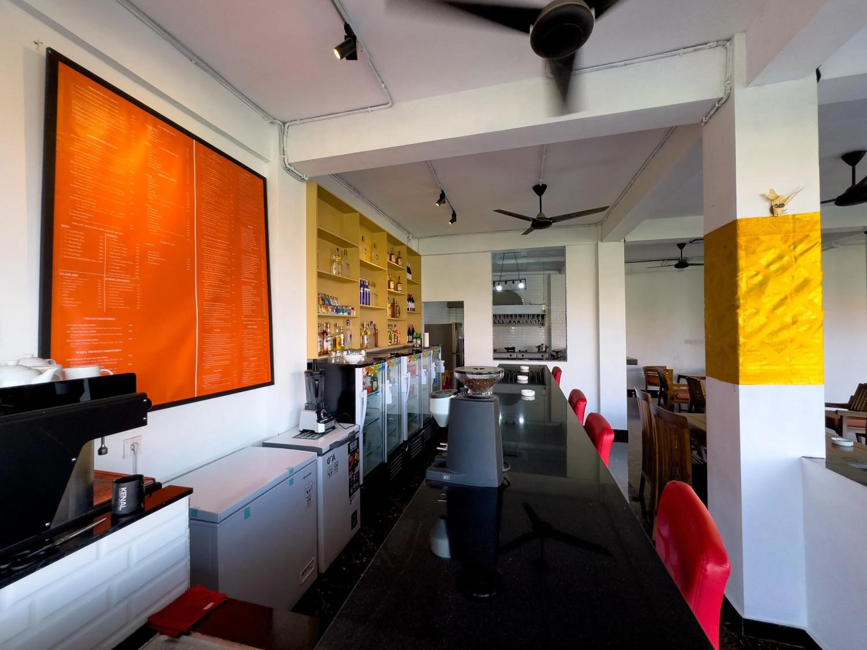 Area and facilities in Sky Apartments and Suites