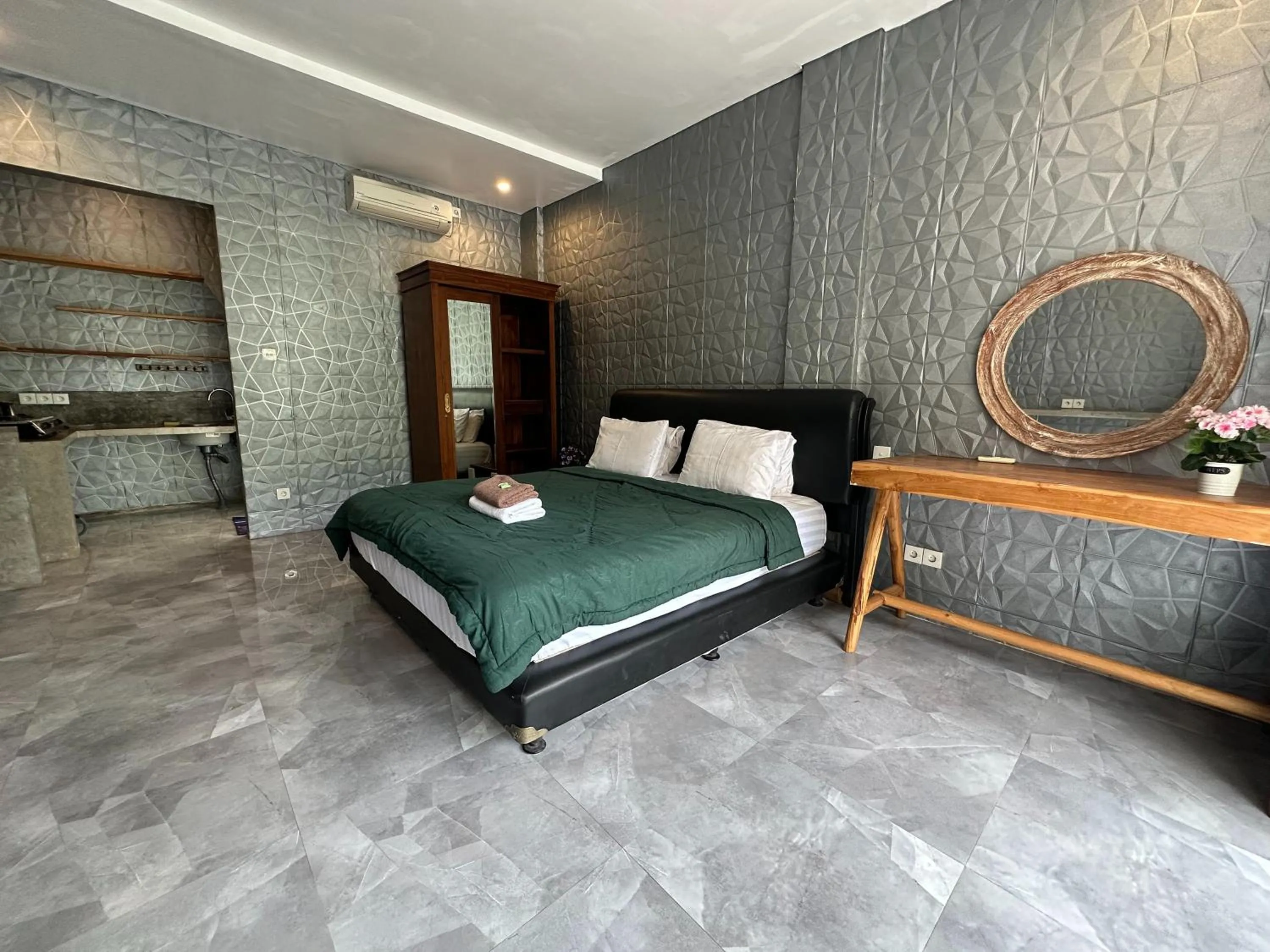 Bed in Sky Apartments and Suites