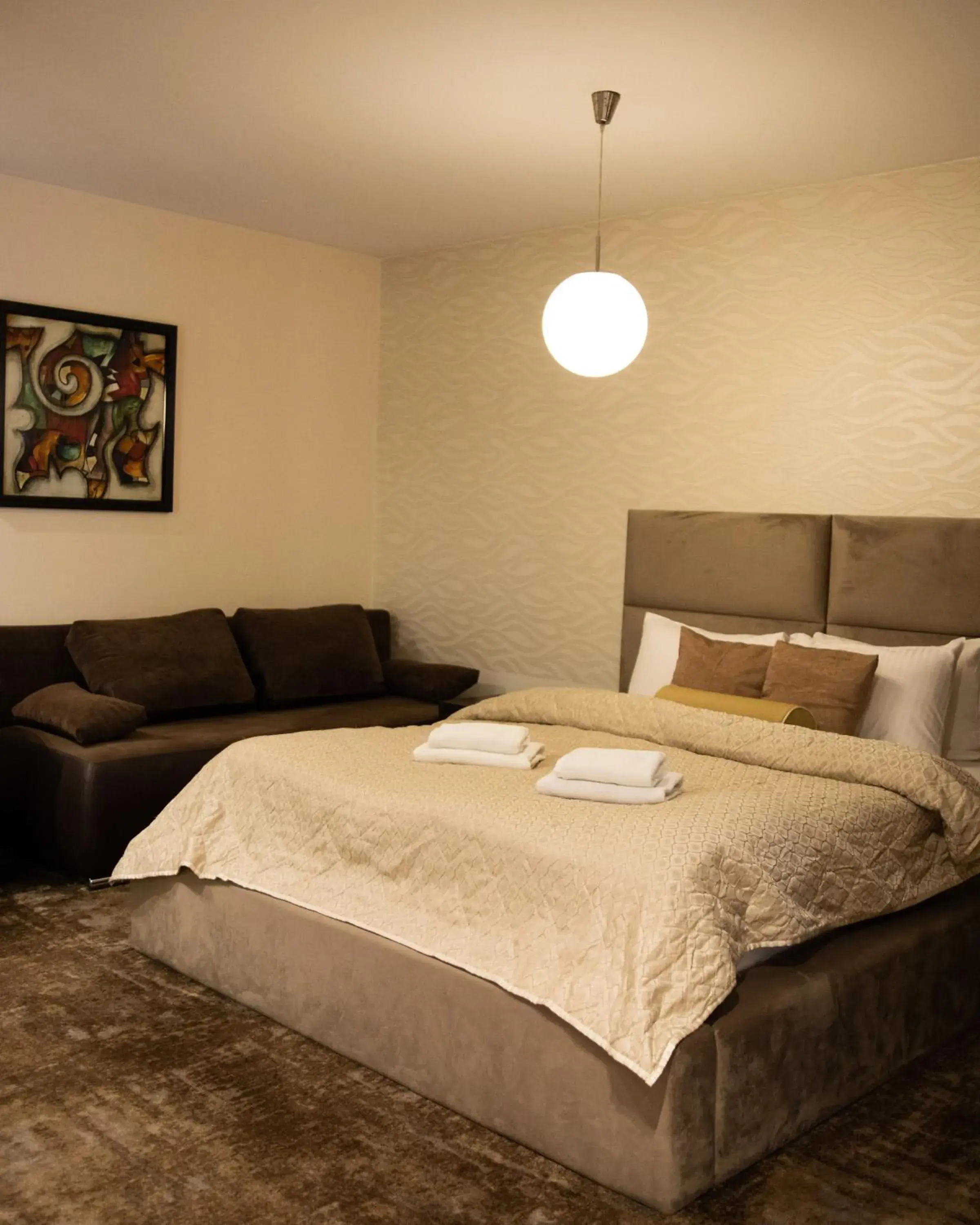 Double Room with Garden View in Guest House Panorama Aqualux with Free Parking Double Room with Garden View in Guest House Panorama Aqualux with Free Parking