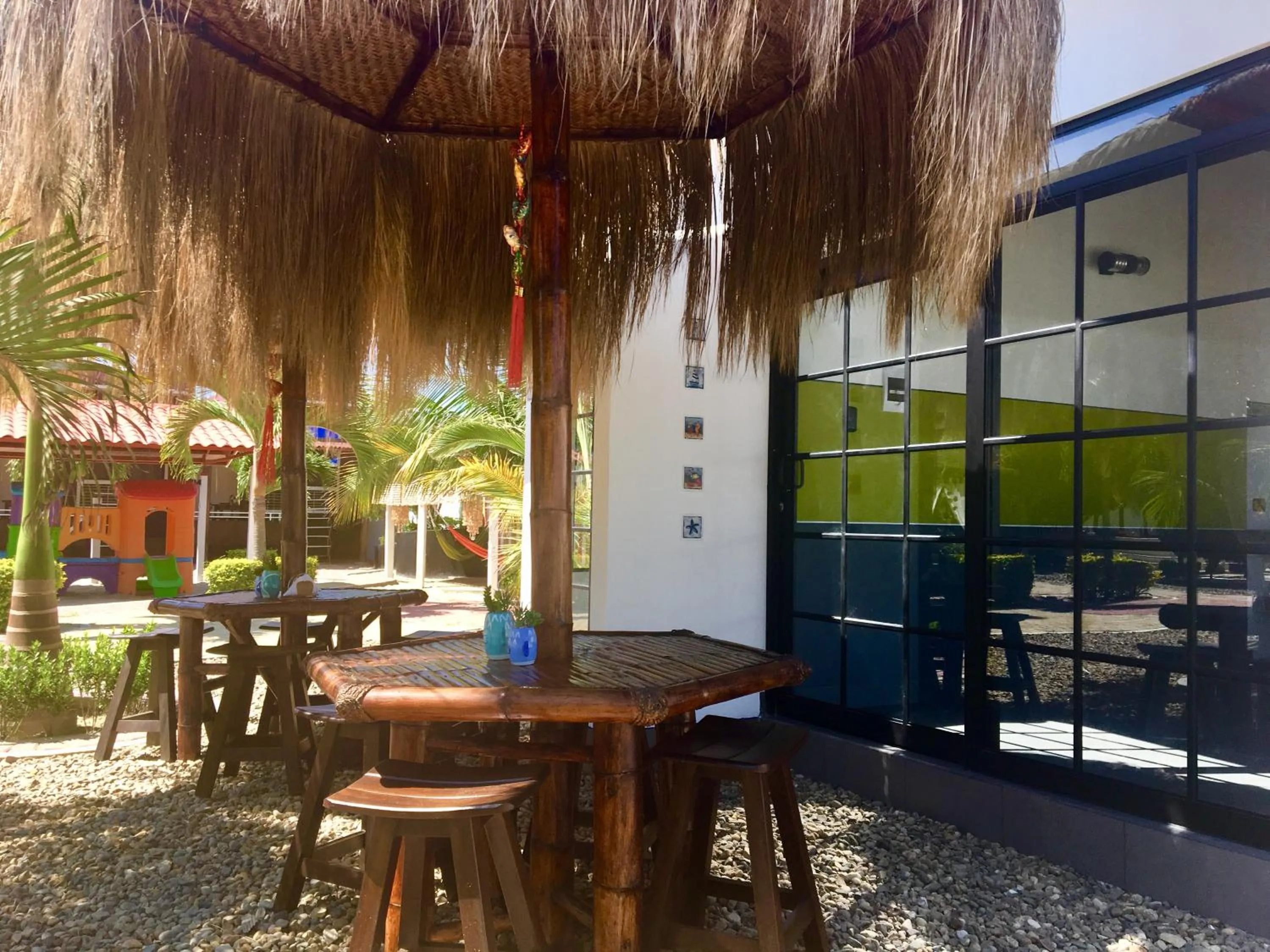 Communal kitchen in Hotel Casa Playa Zorritos