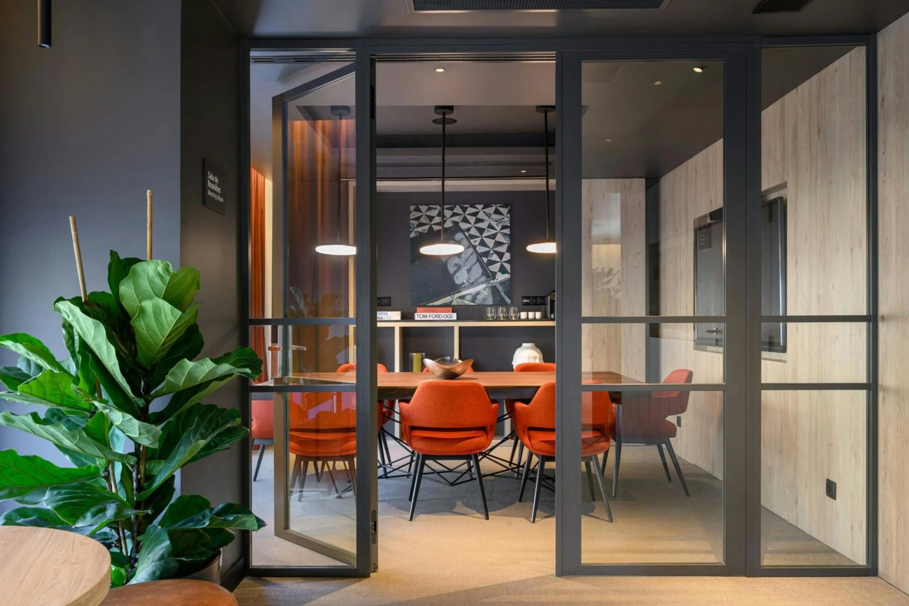 Meeting/conference room in Residence Inn by Marriott Lisbon