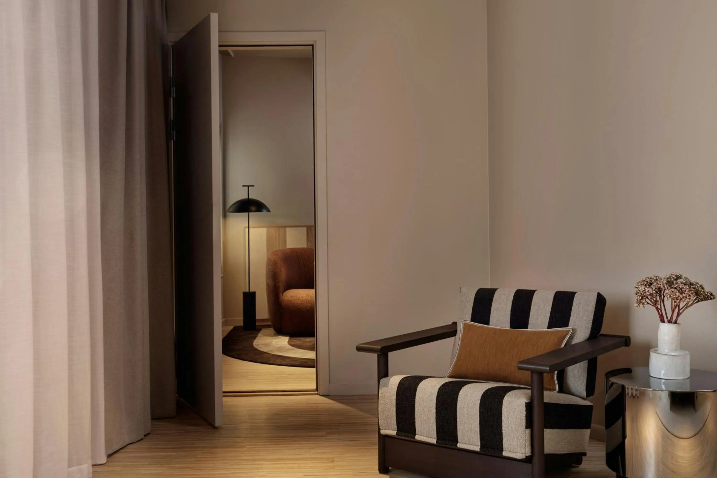 Photo of the whole room in Hagastrand, Autograph Collection