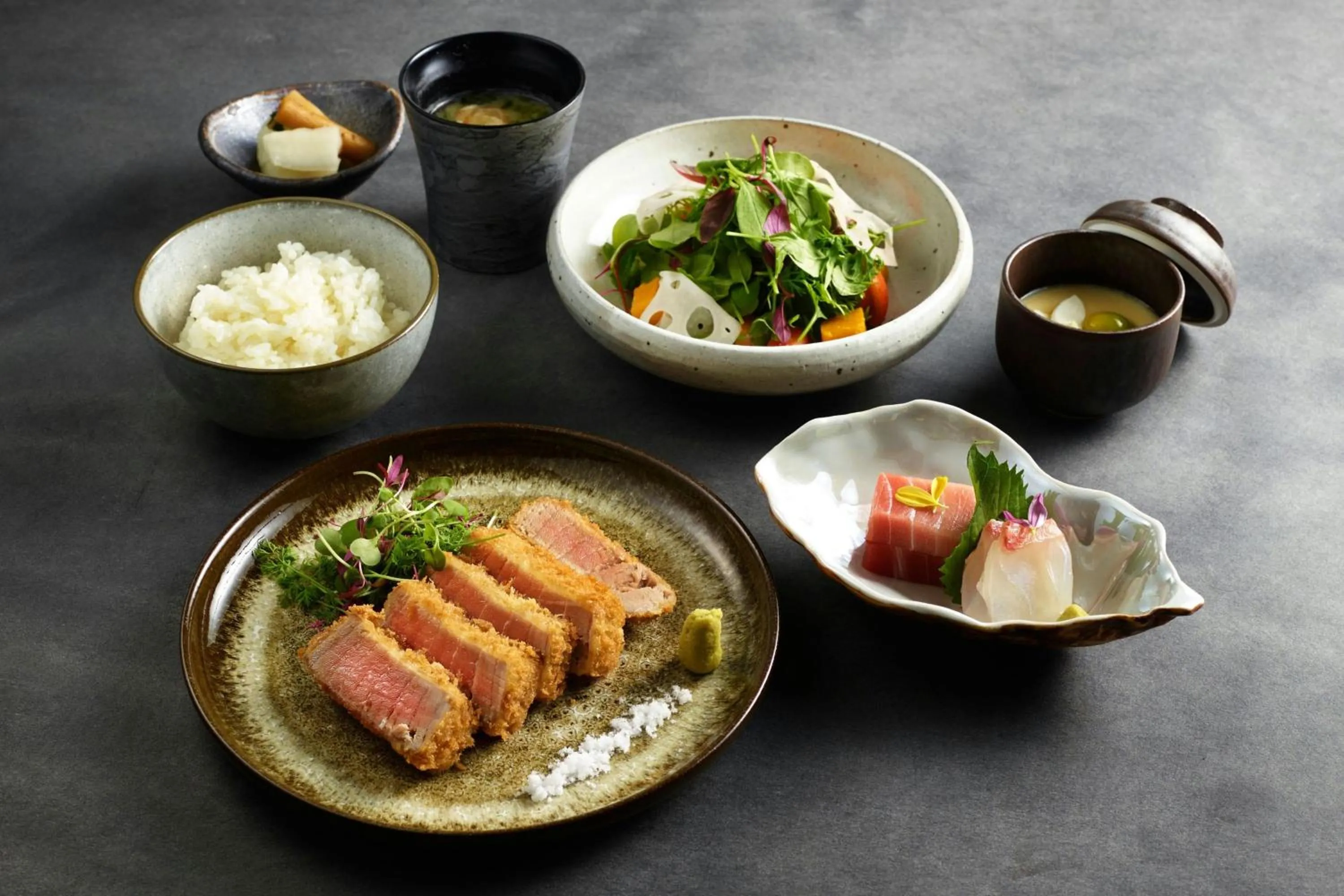 Restaurant/places to eat in JW Marriott Hotel Tokyo