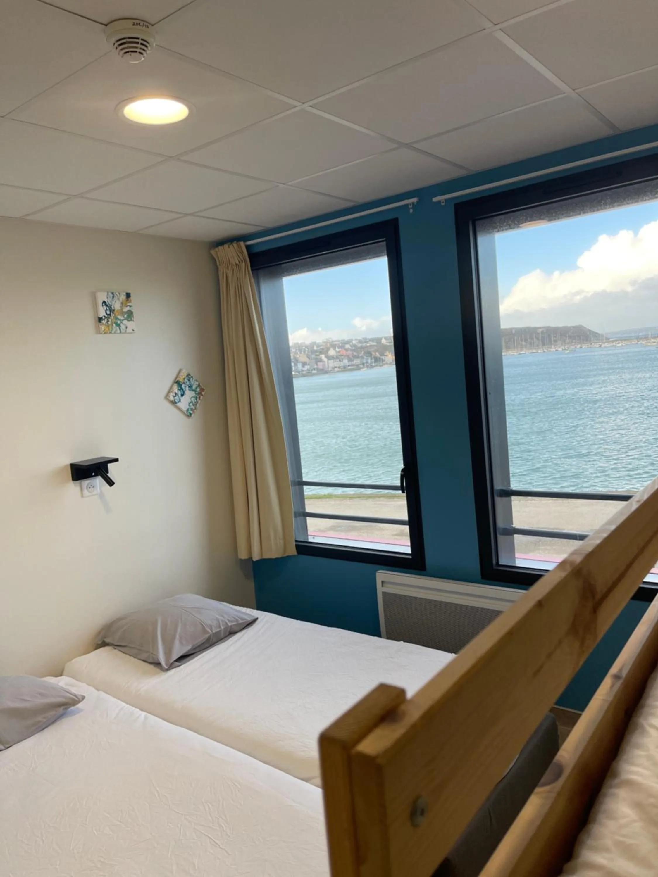 Photo of the whole room in CLLCM - Club Leo Lagrange de Camaret-sur-Mer