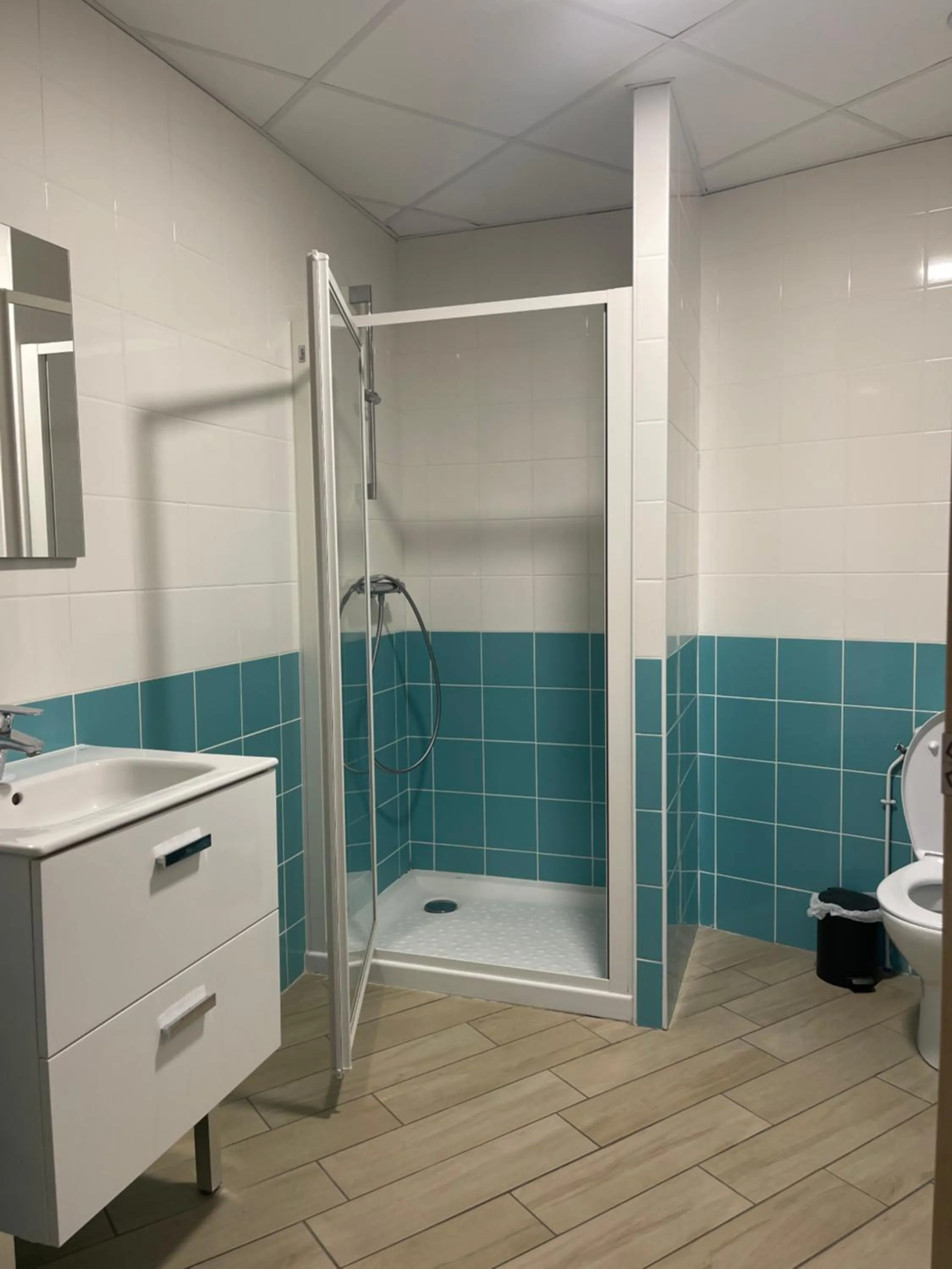 Bathroom in CLLCM - Club Leo Lagrange de Camaret-sur-Mer