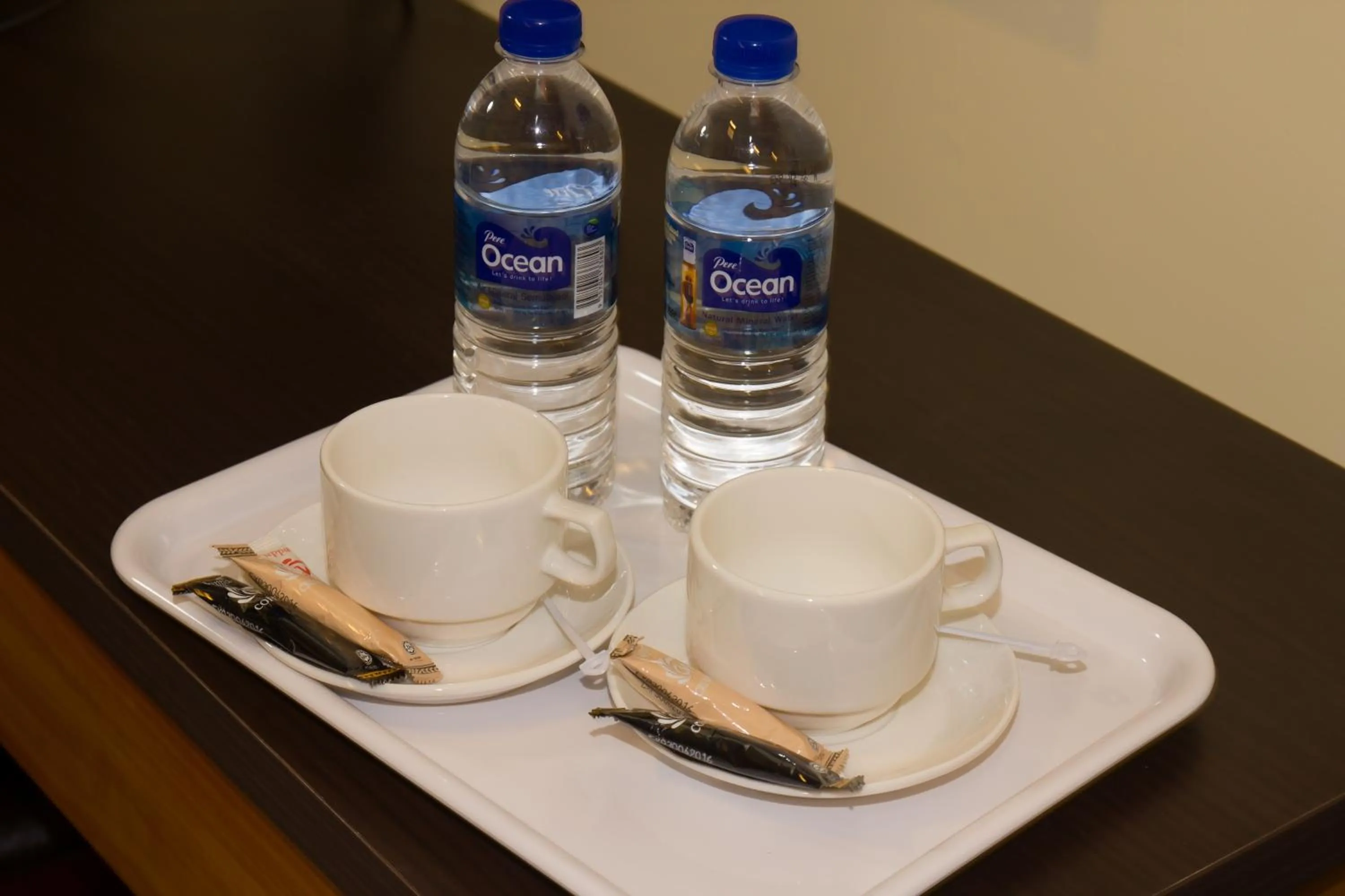 Coffee/tea facilities in Prince 33 Hotel