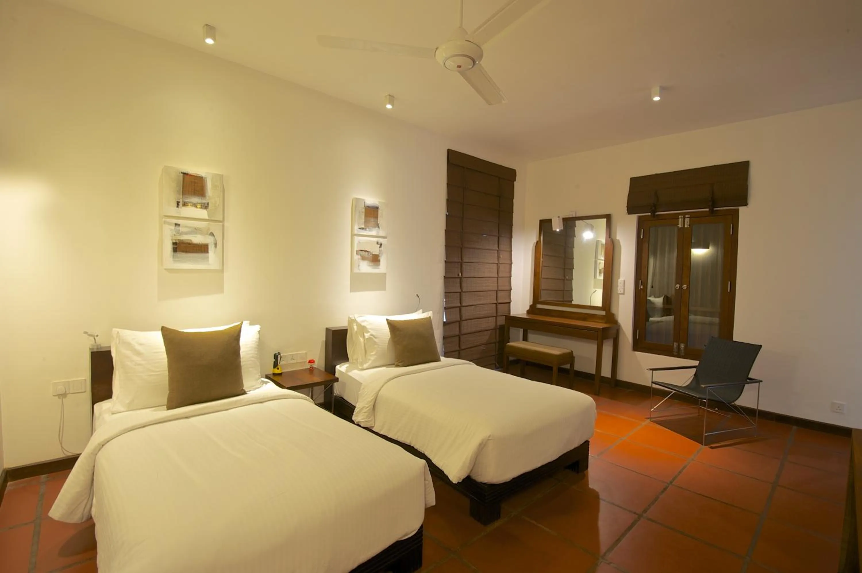 Bed in Jetwing Thalahena Villa