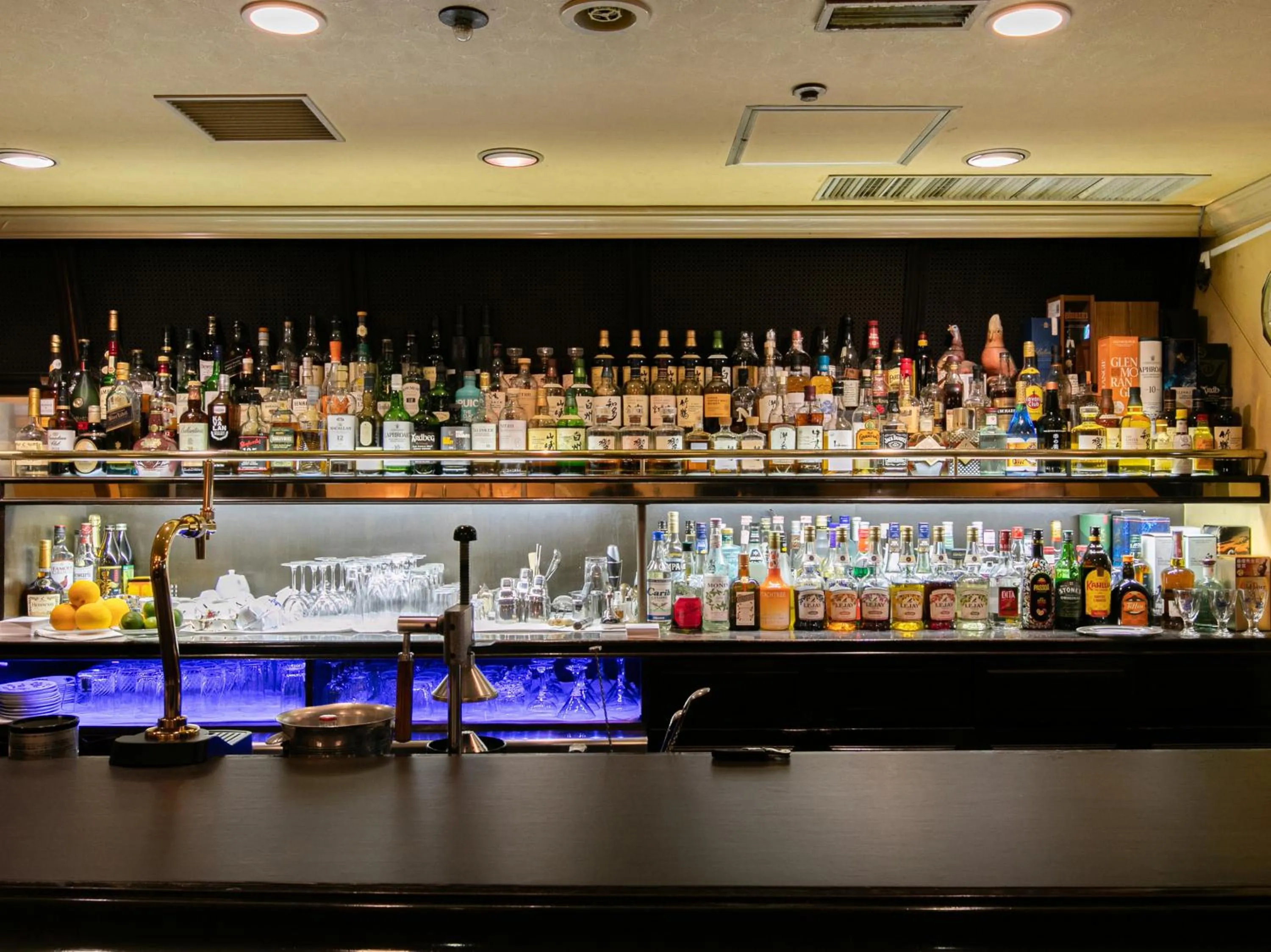 Lounge or bar in Victoria Inn Nagasaki