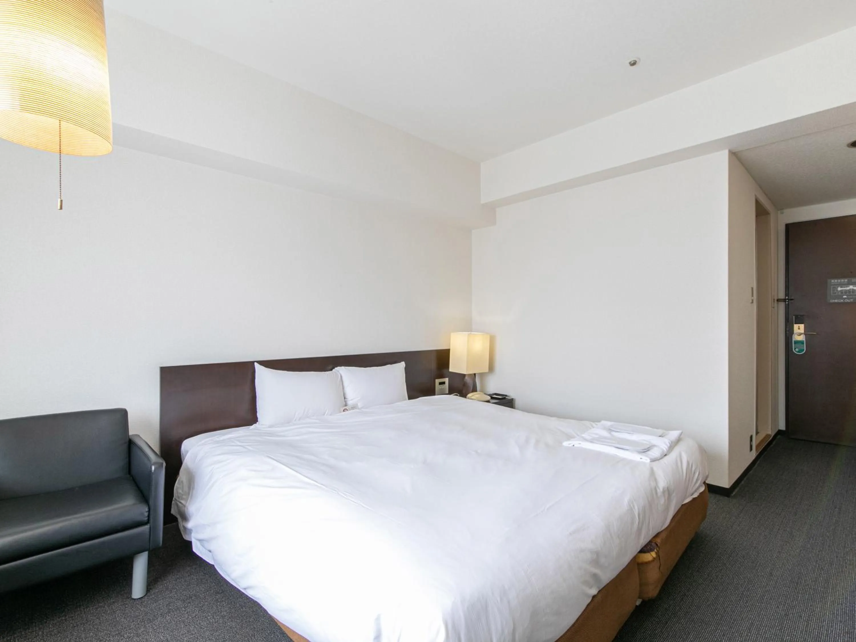 Bed in Victoria Inn Nagasaki