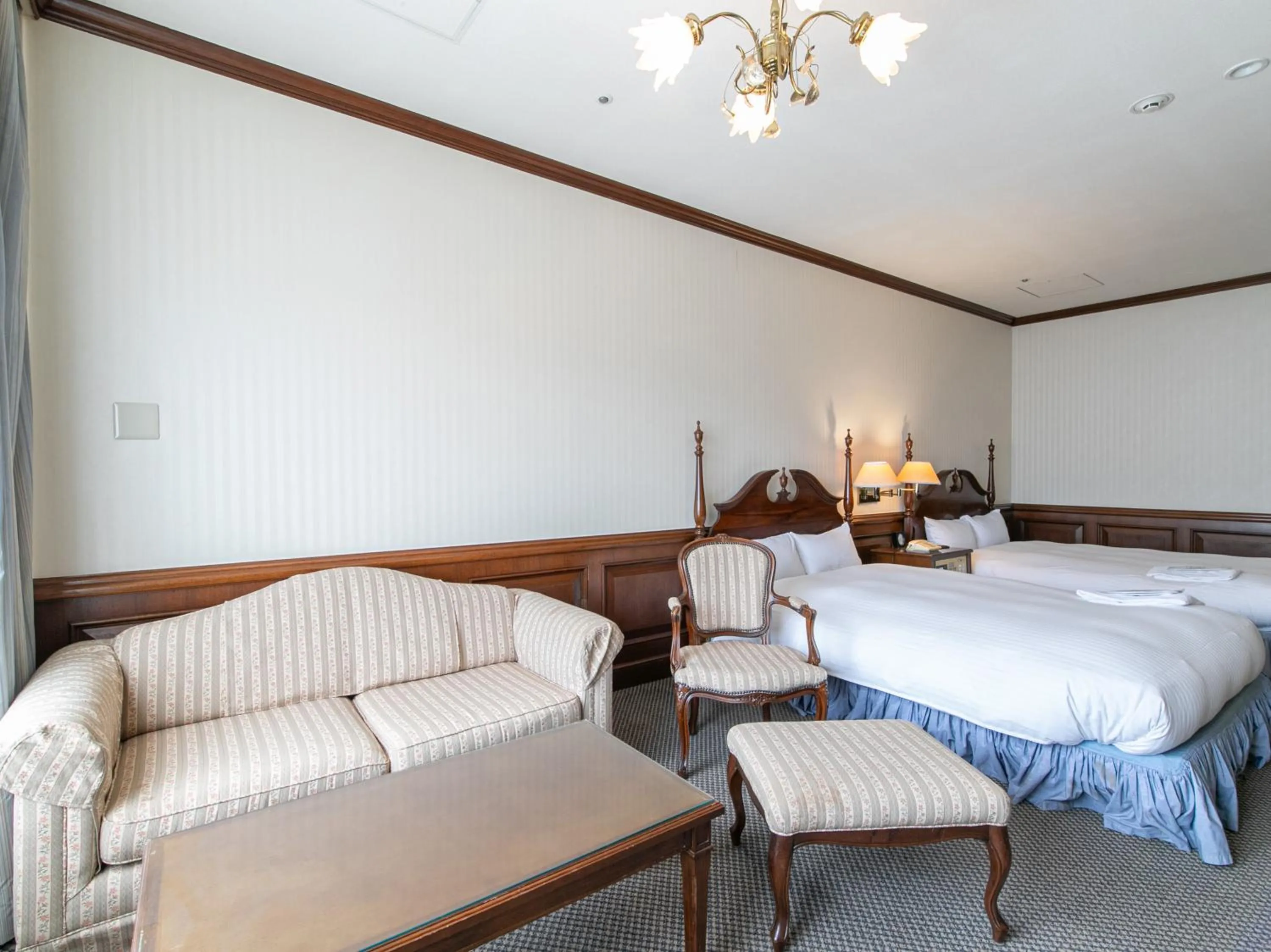 Bed in Victoria Inn Nagasaki