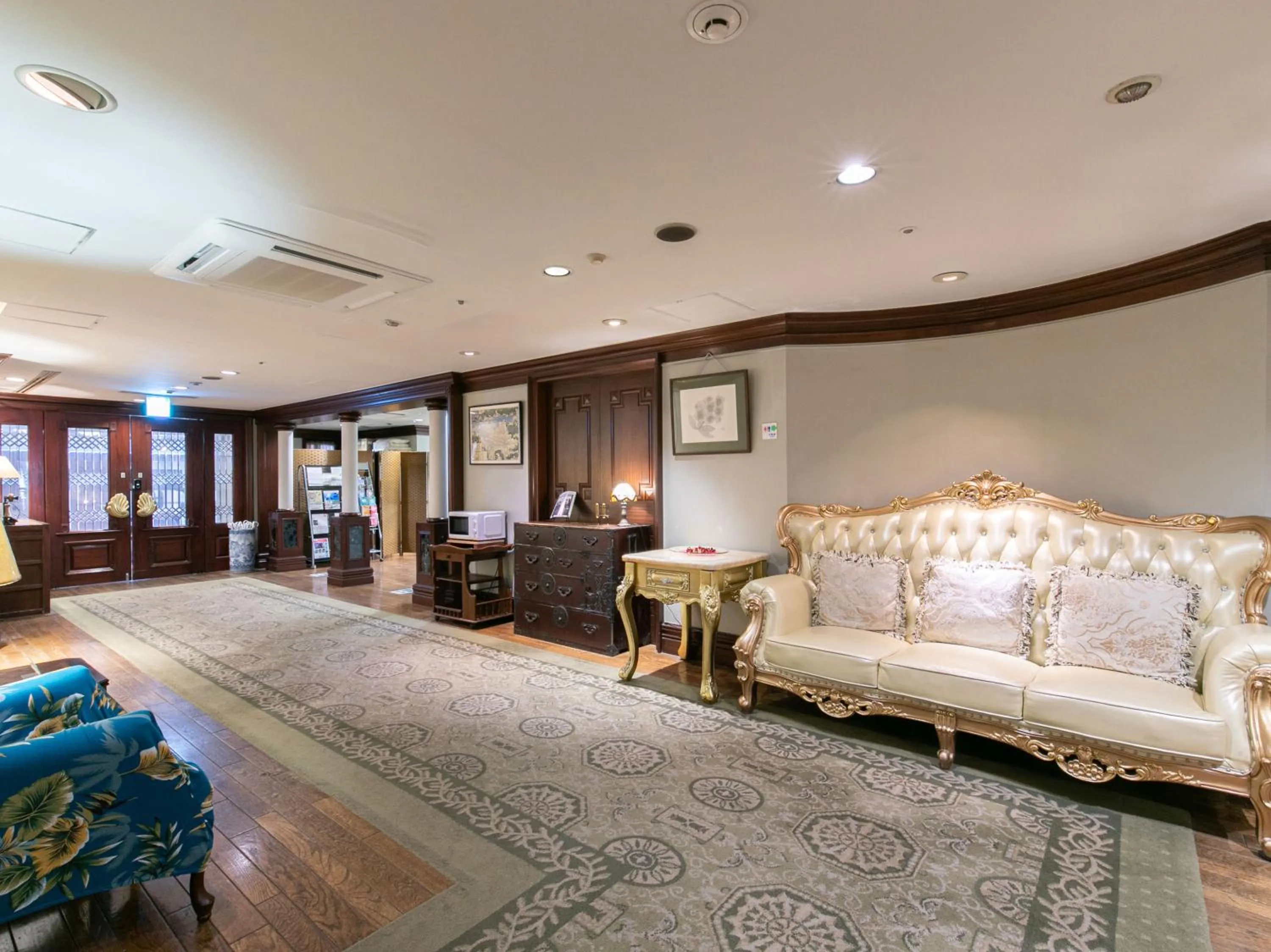 Seating area in Victoria Inn Nagasaki