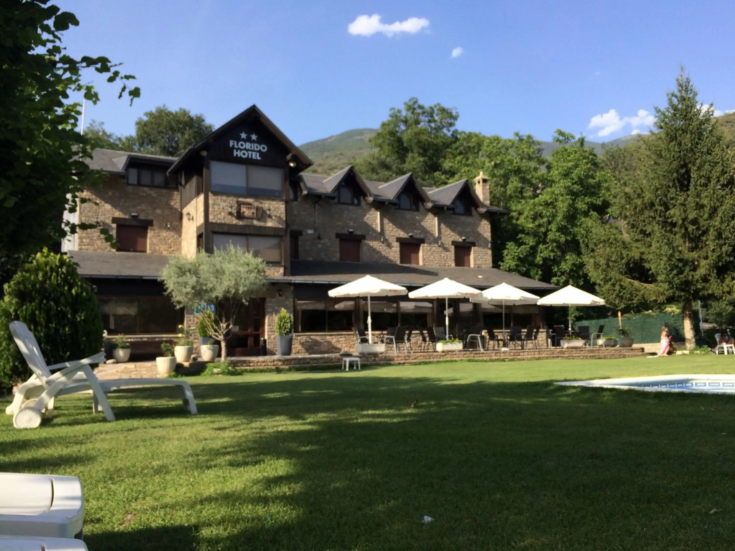 Property building in Hotel Florido