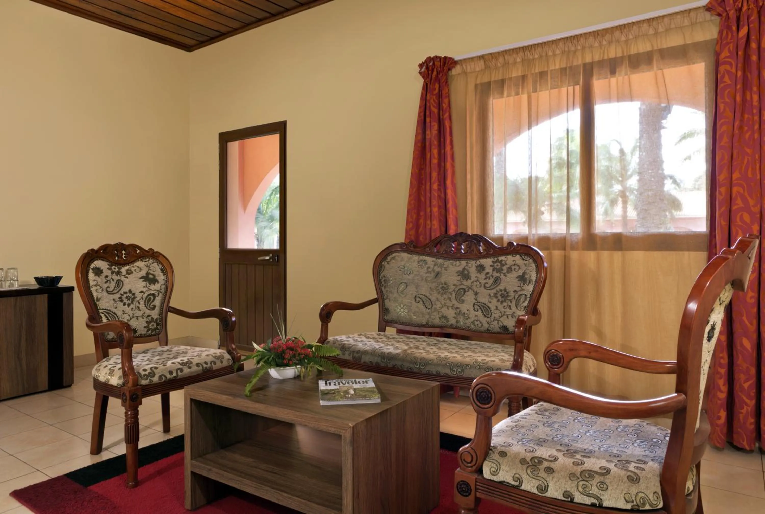 Seating area in Dunia Hôtel Bissau