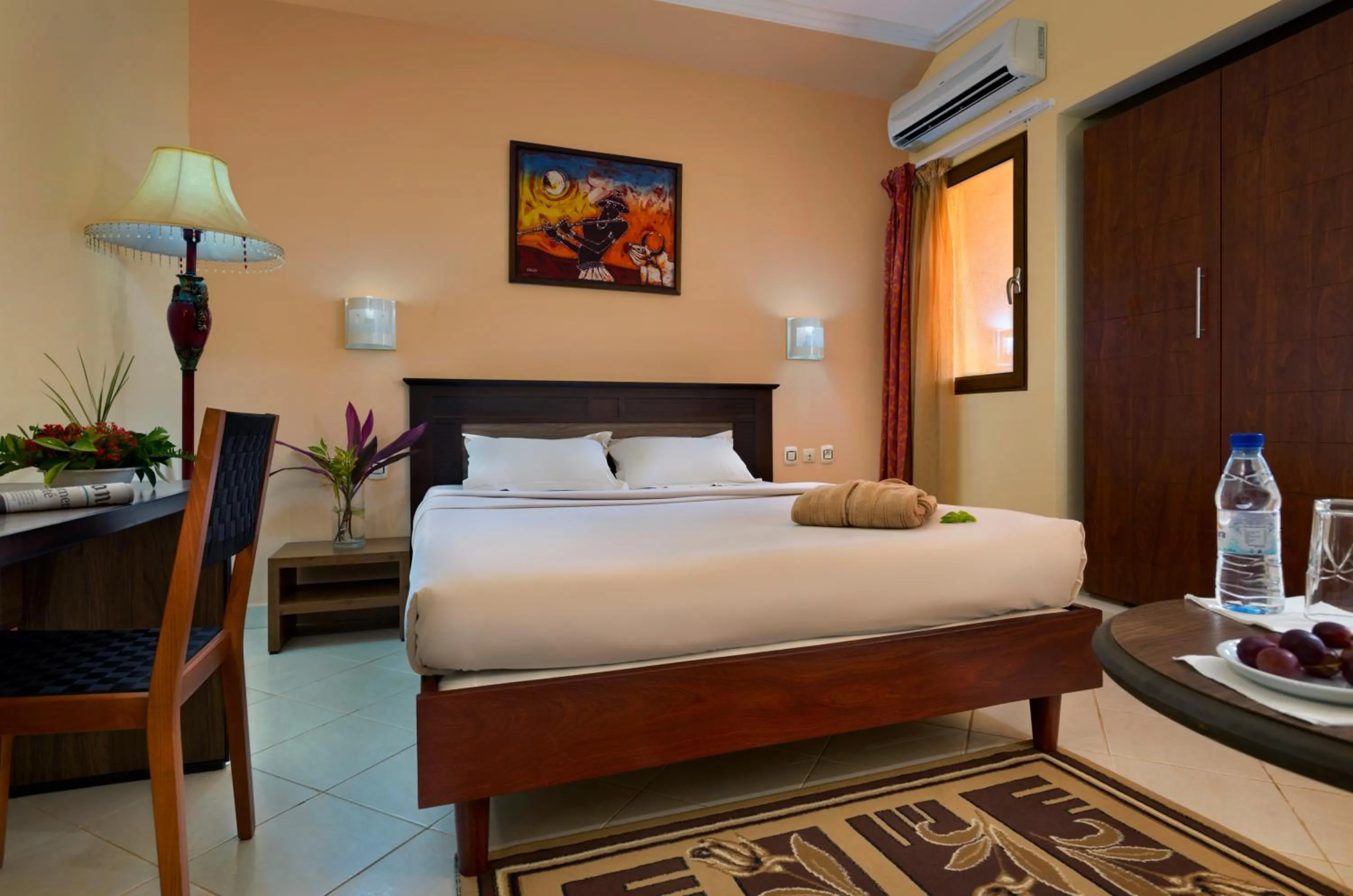 Bed in Dunia Hôtel Bissau