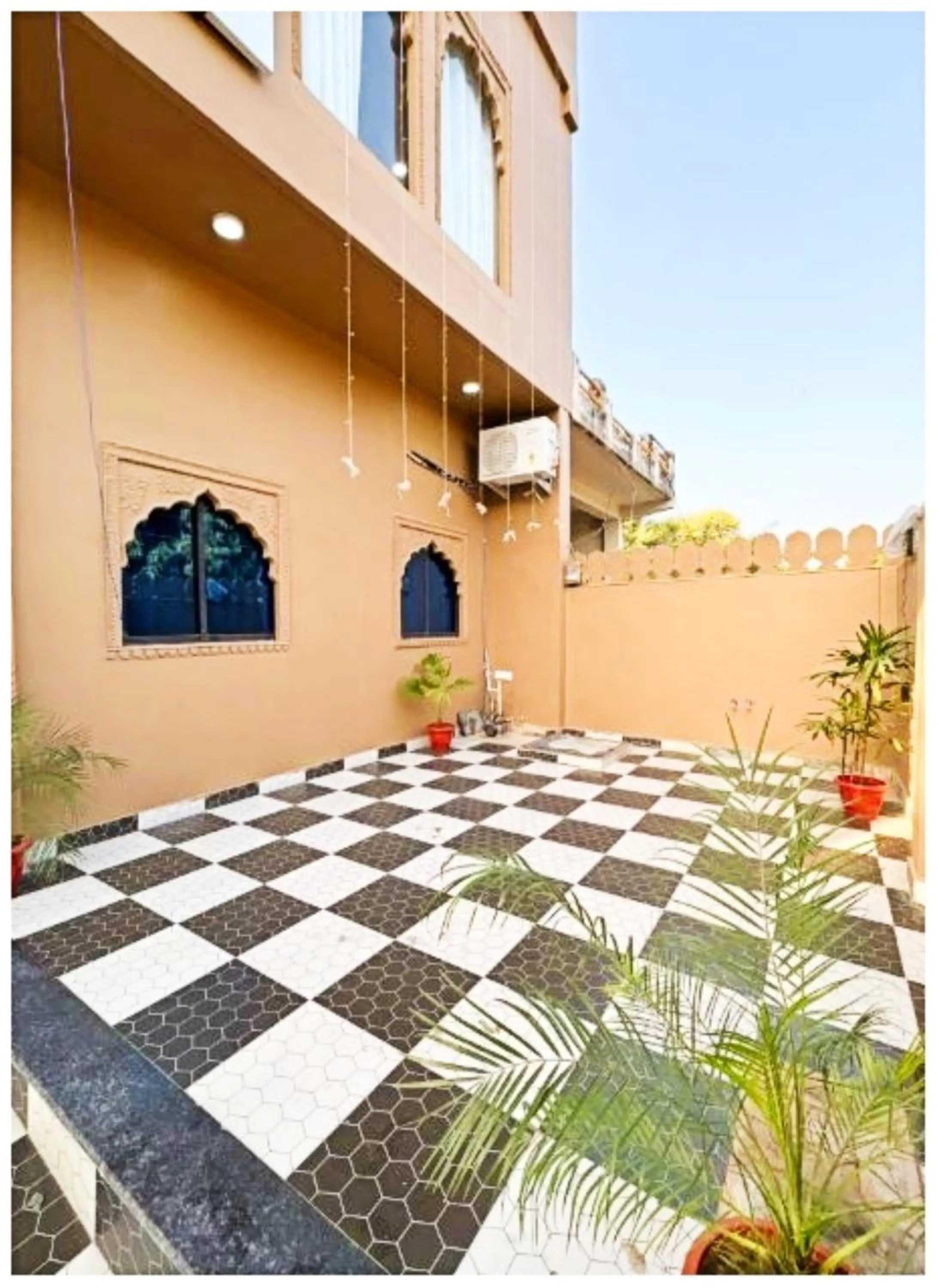Garden in Hotel Jay ambey palace In Jaipur