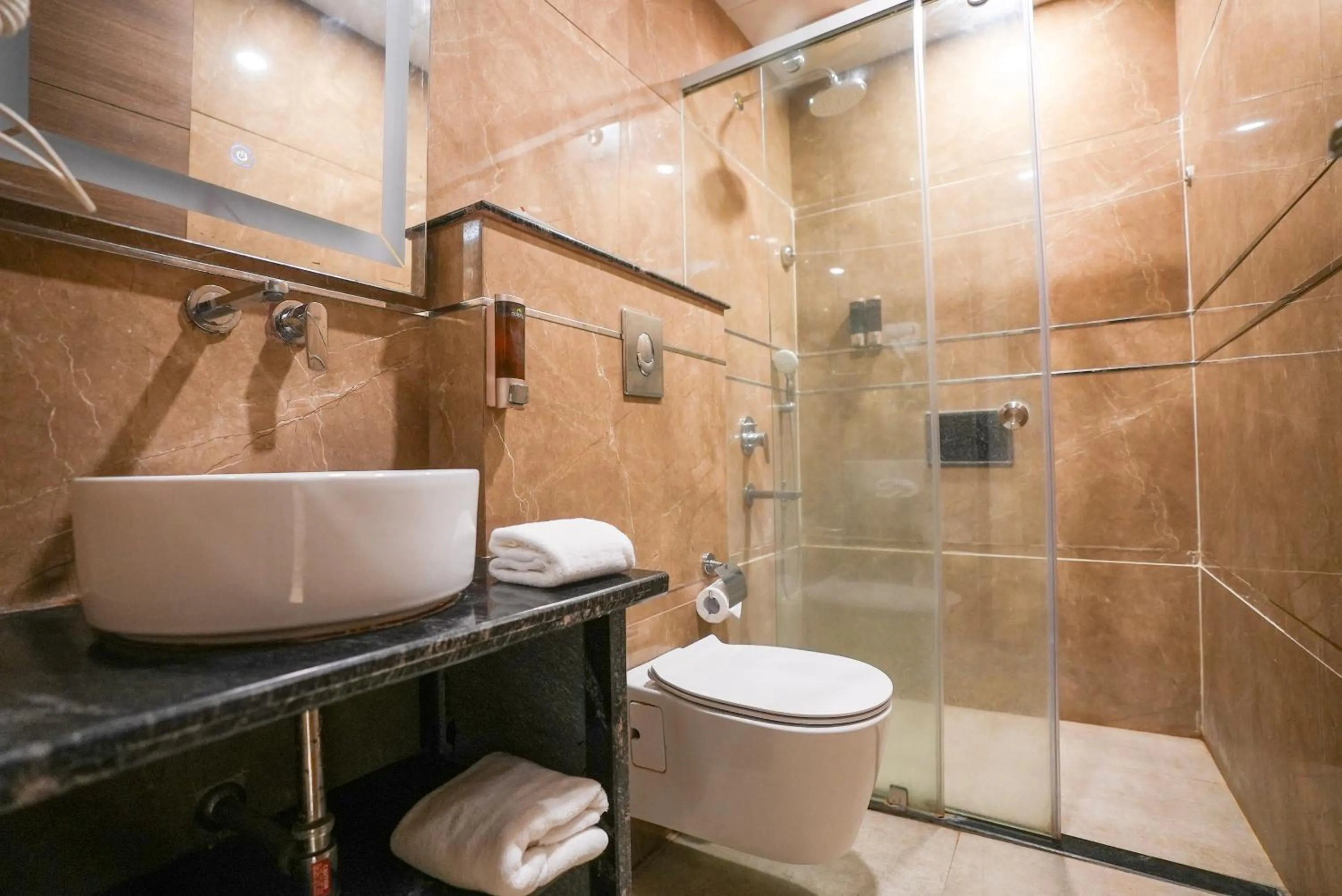 Shower in The Riverstone Inn