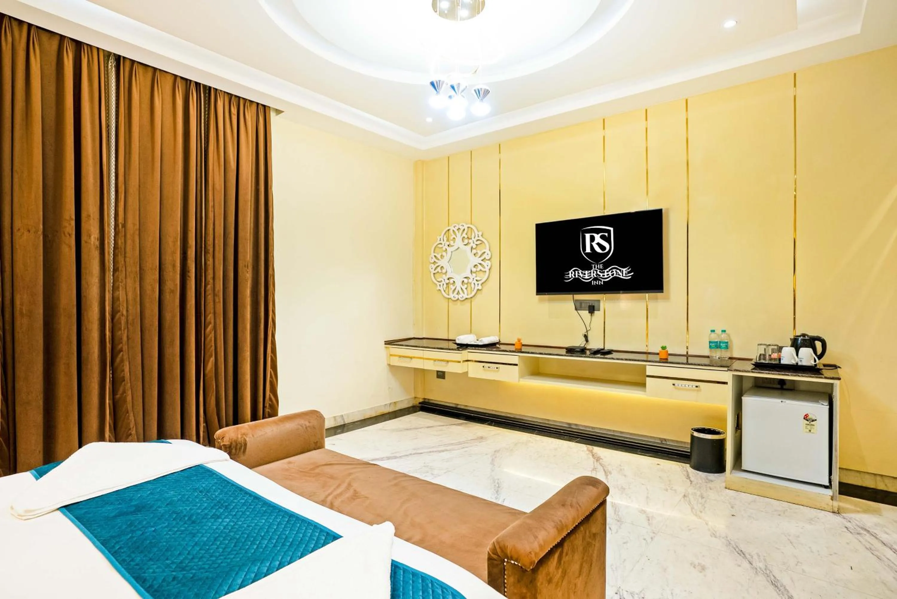 Bed in The Riverstone Inn