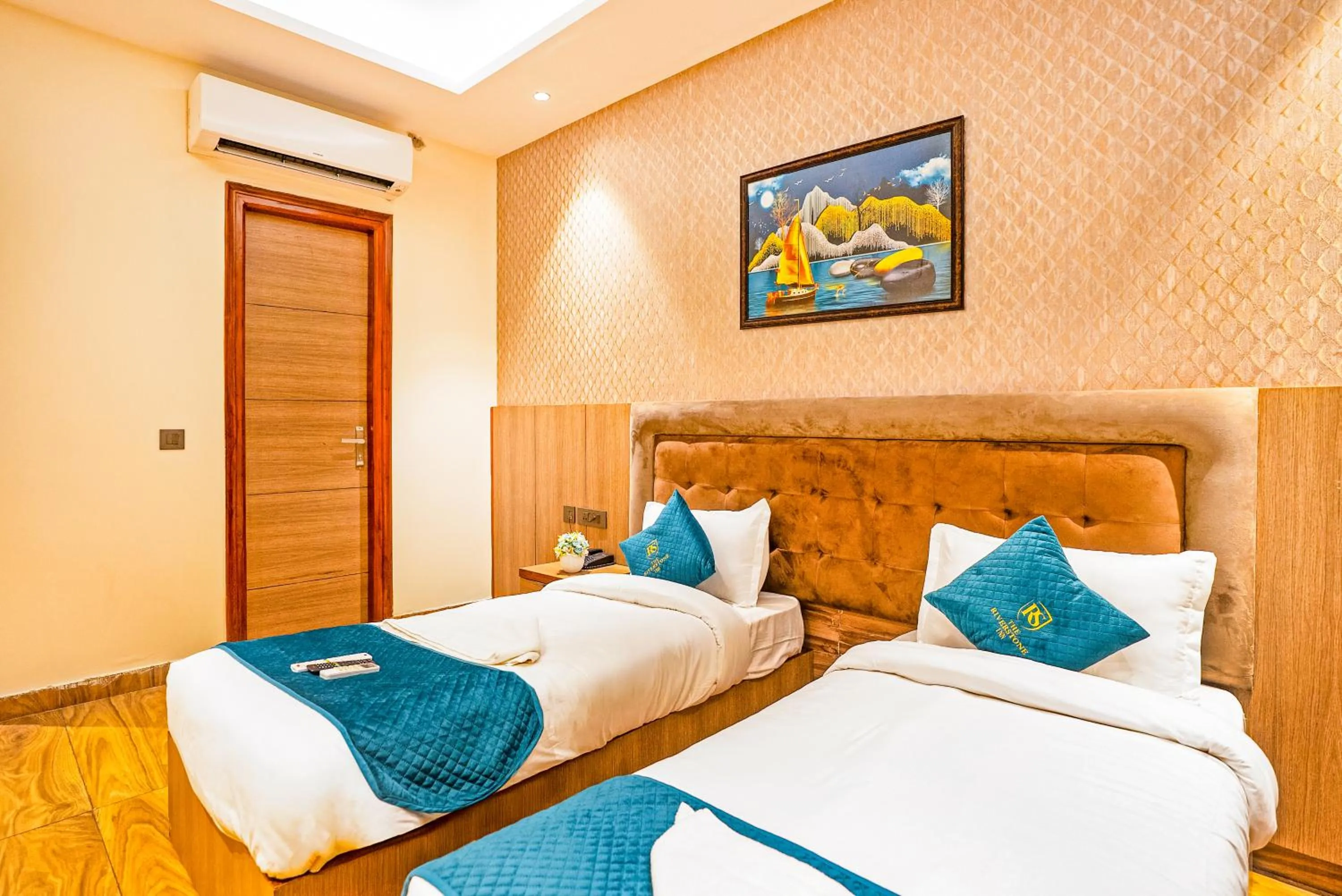 Bed in The Riverstone Inn