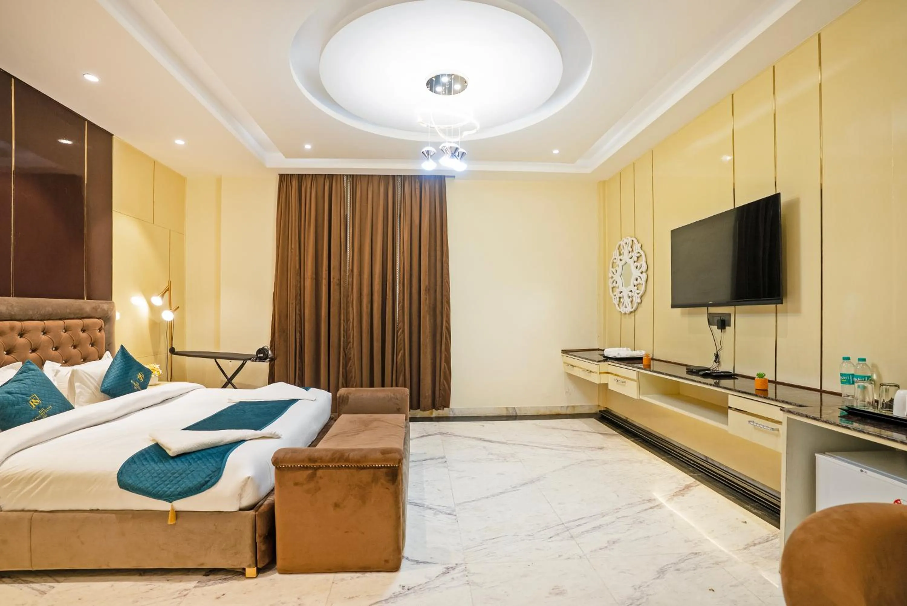 Bed in The Riverstone Inn