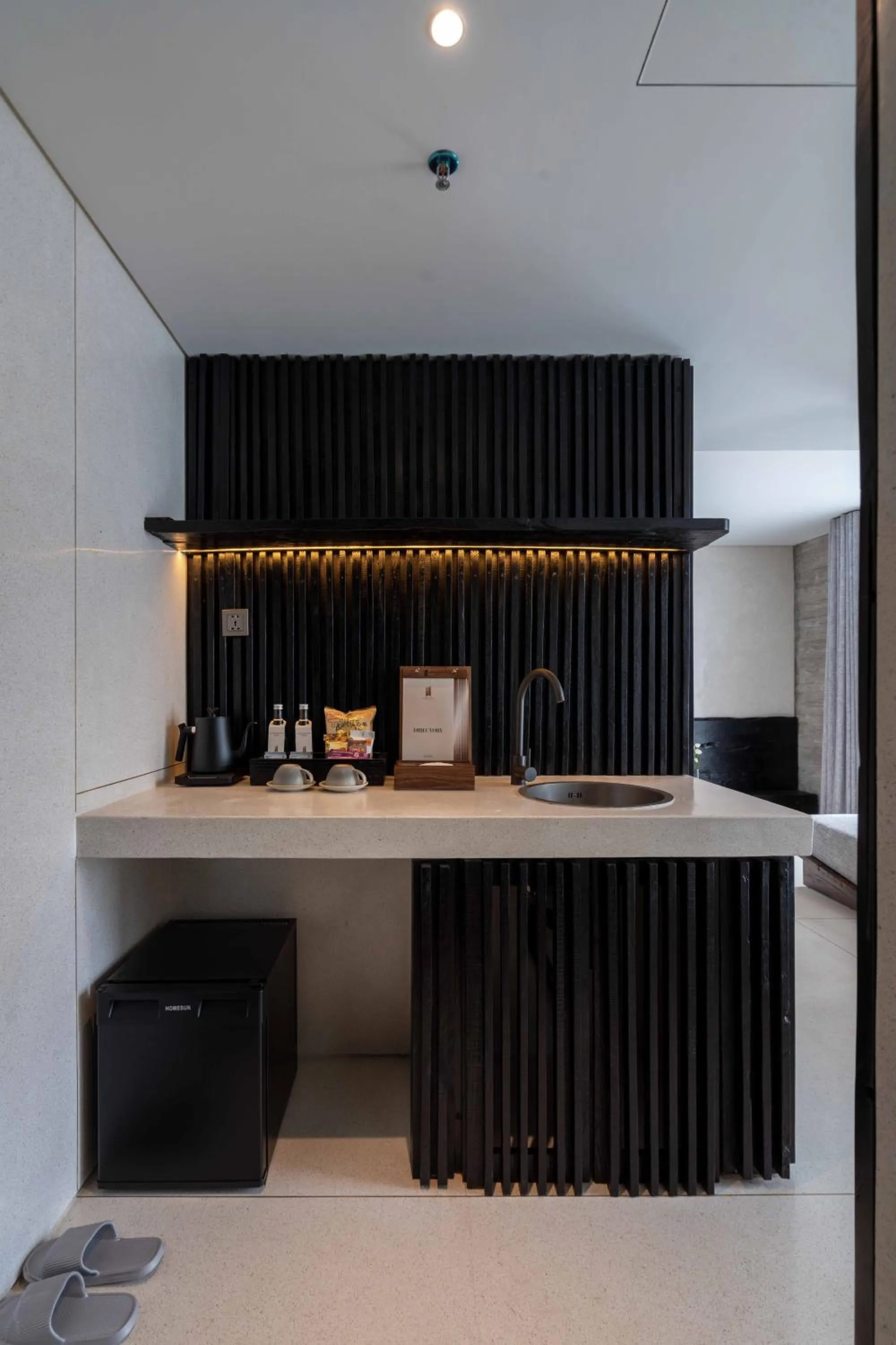 Bedroom in Hôtel de Soie