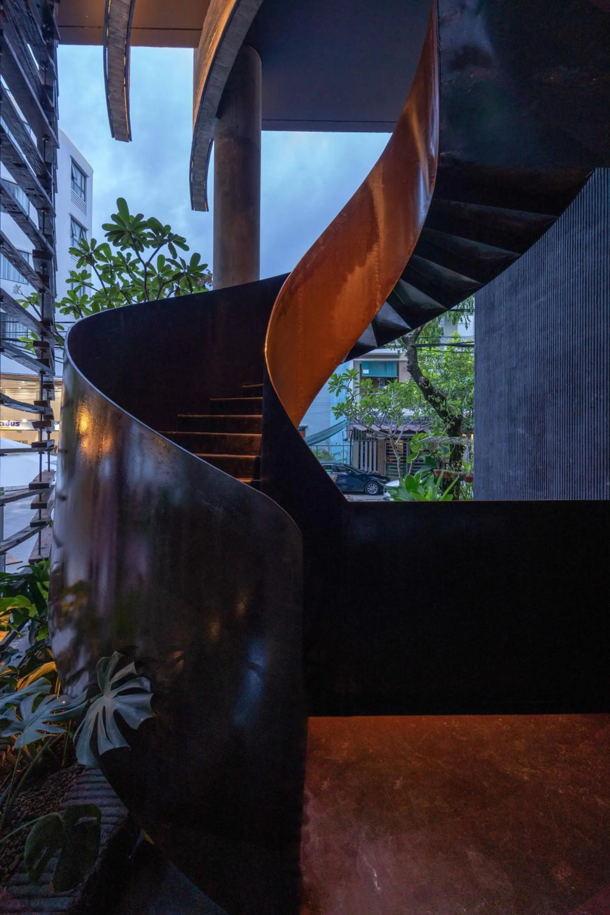 Decorative detail in Hôtel de Soie