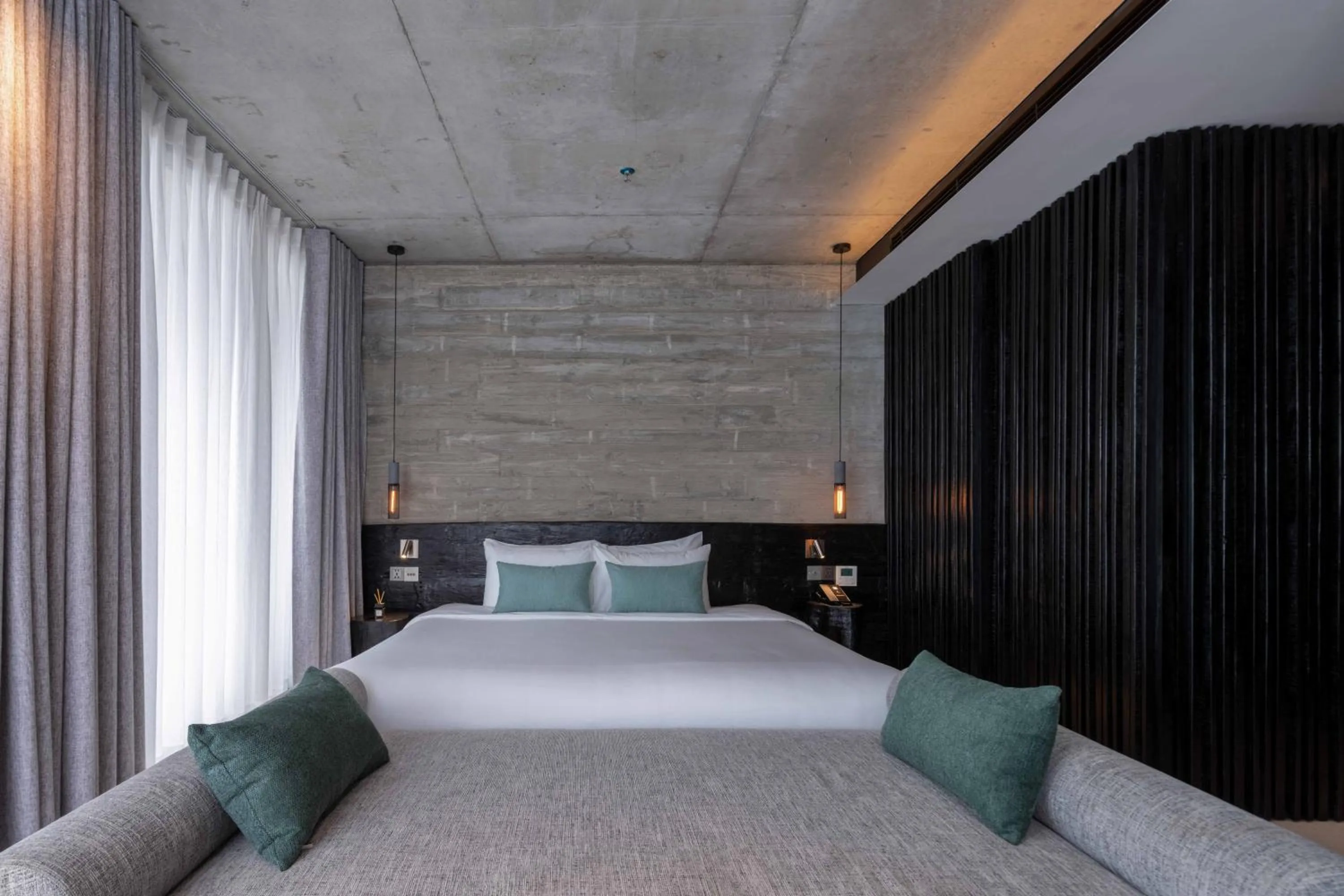 Bedroom, Bed in Hôtel de Soie